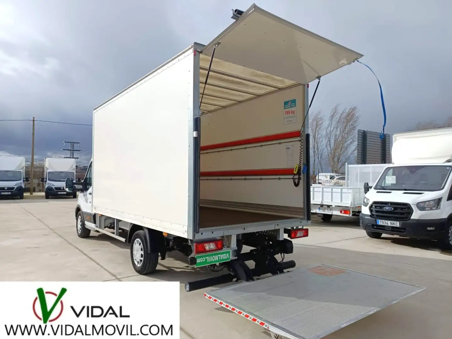 Ford Transit FT 350 L3 Chasis DCb. Trend Tr. Tra. 130 Blanco - 1