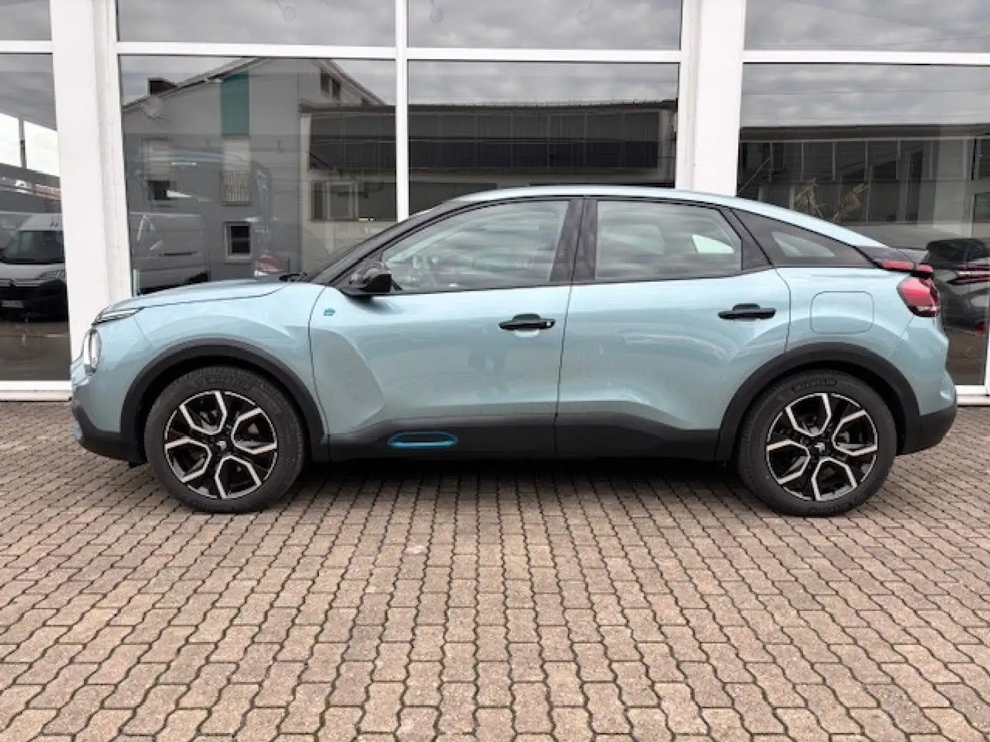 Citroen E-C4 Electric ë- Feel Blau - 2