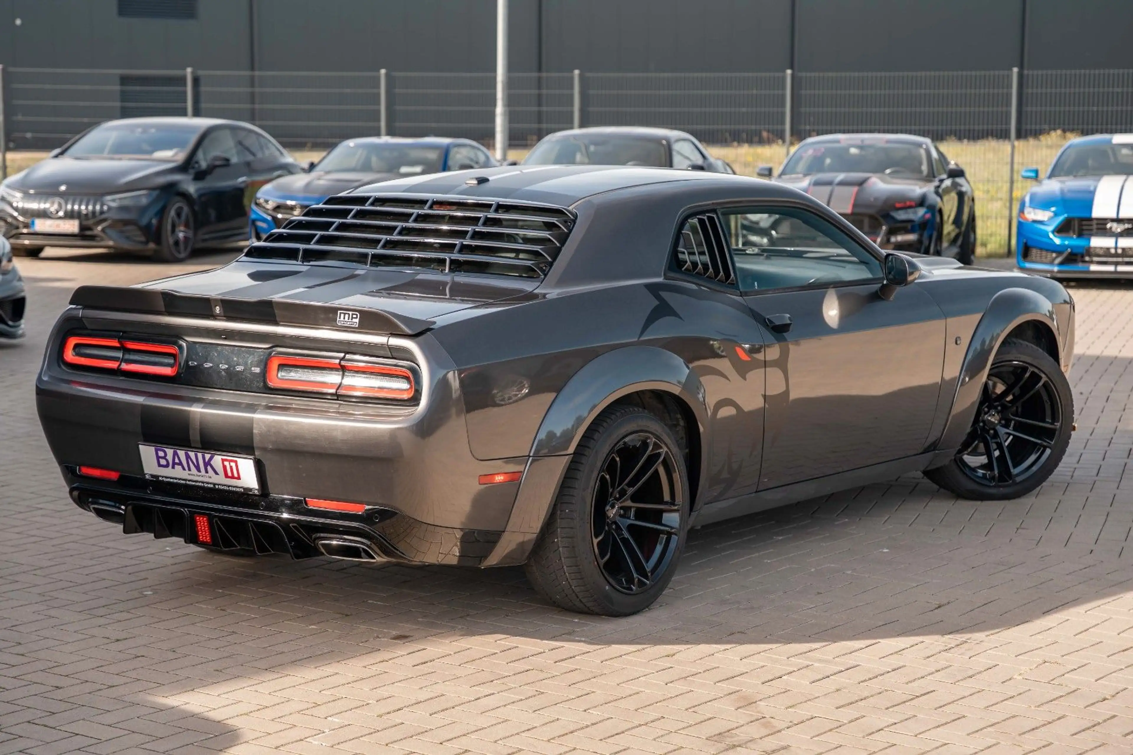 Dodge Challenger 3,6 SXT WIDEBODY 20 ° LED — photo 13