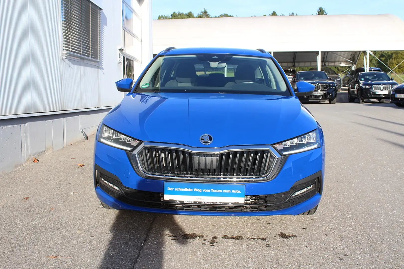 Skoda Octavia Combi 1,5 iV Style DSG Blau - 2