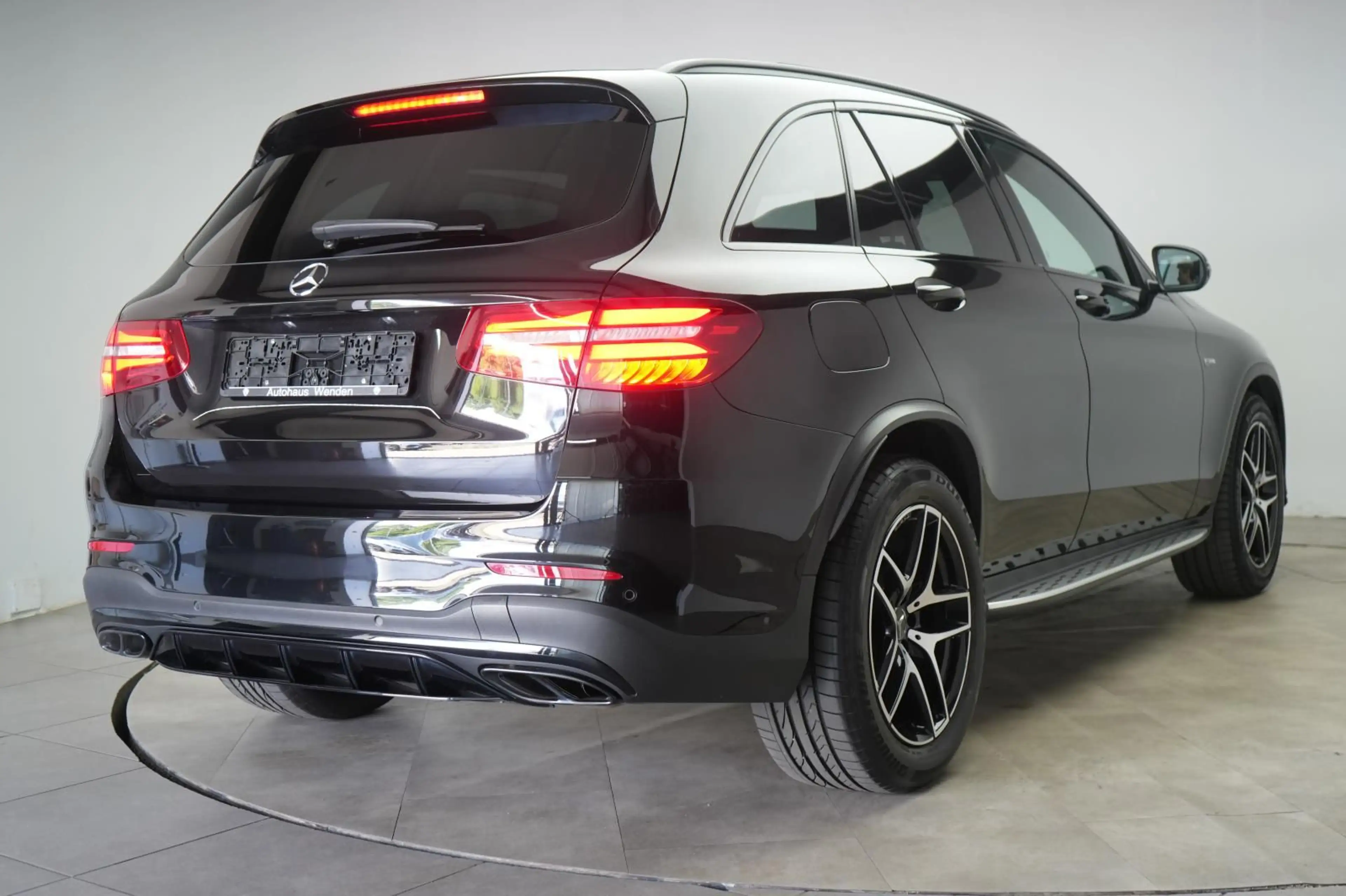 Mercedes-Benz GLC 43 AMG 4Matic 9G-Tronic Distronic/Pano/Burme — photo 4