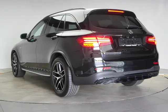 Mercedes-Benz GLC view 6