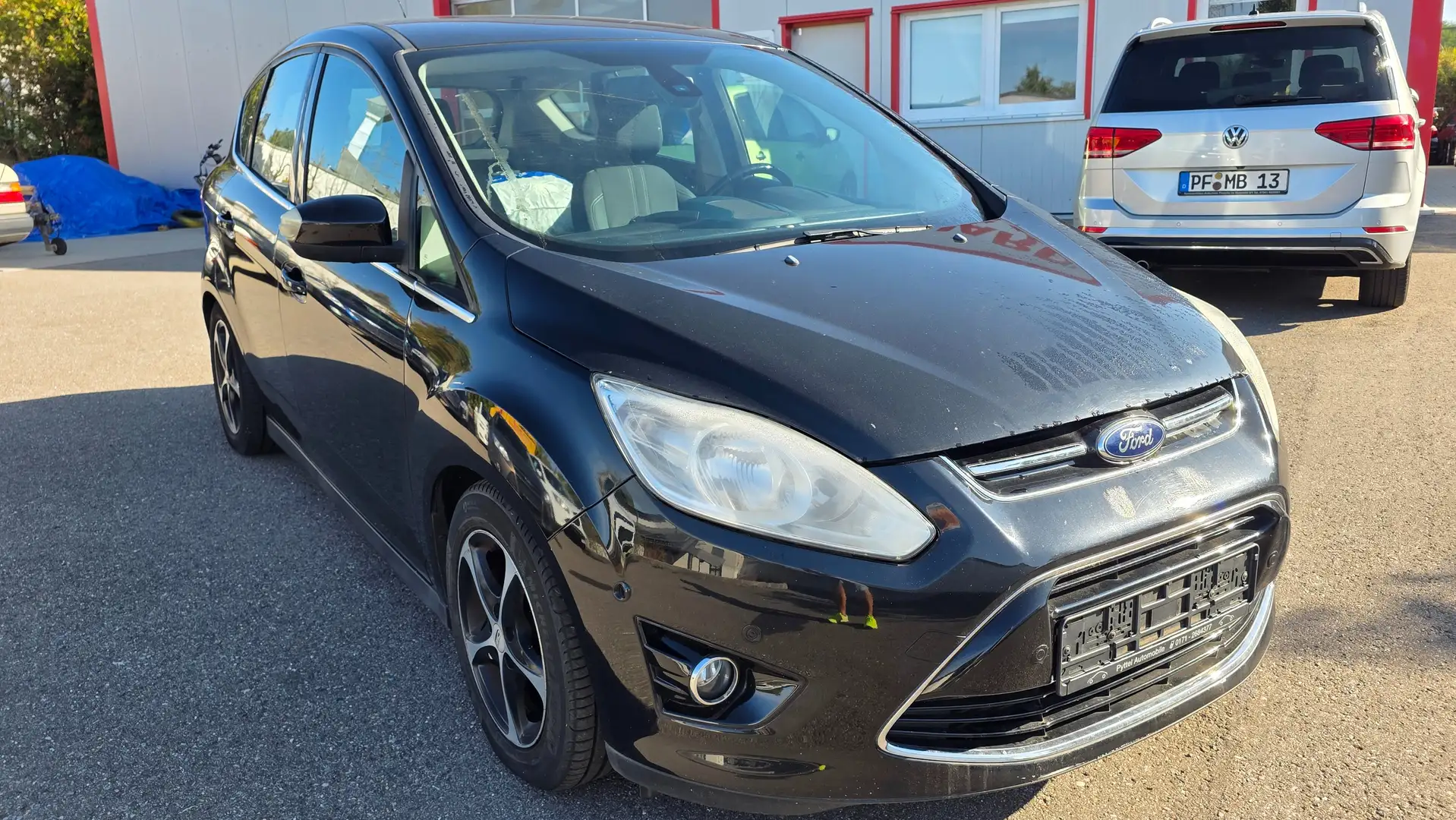Ford C-Max Titanium Schwarz - 2