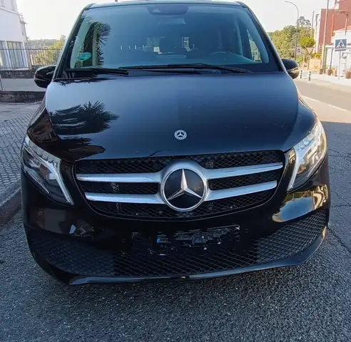 Mercedes-Benz V 220 220d Largo Rise