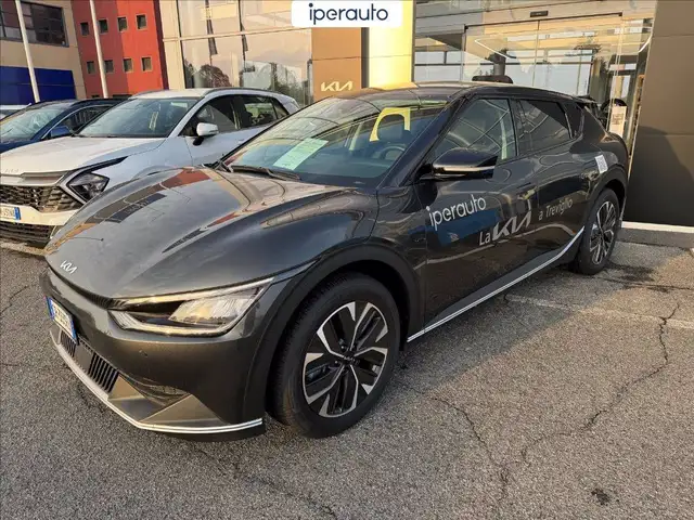 Kia EV6 77,4 kwh air rwd **AZIENDALE**