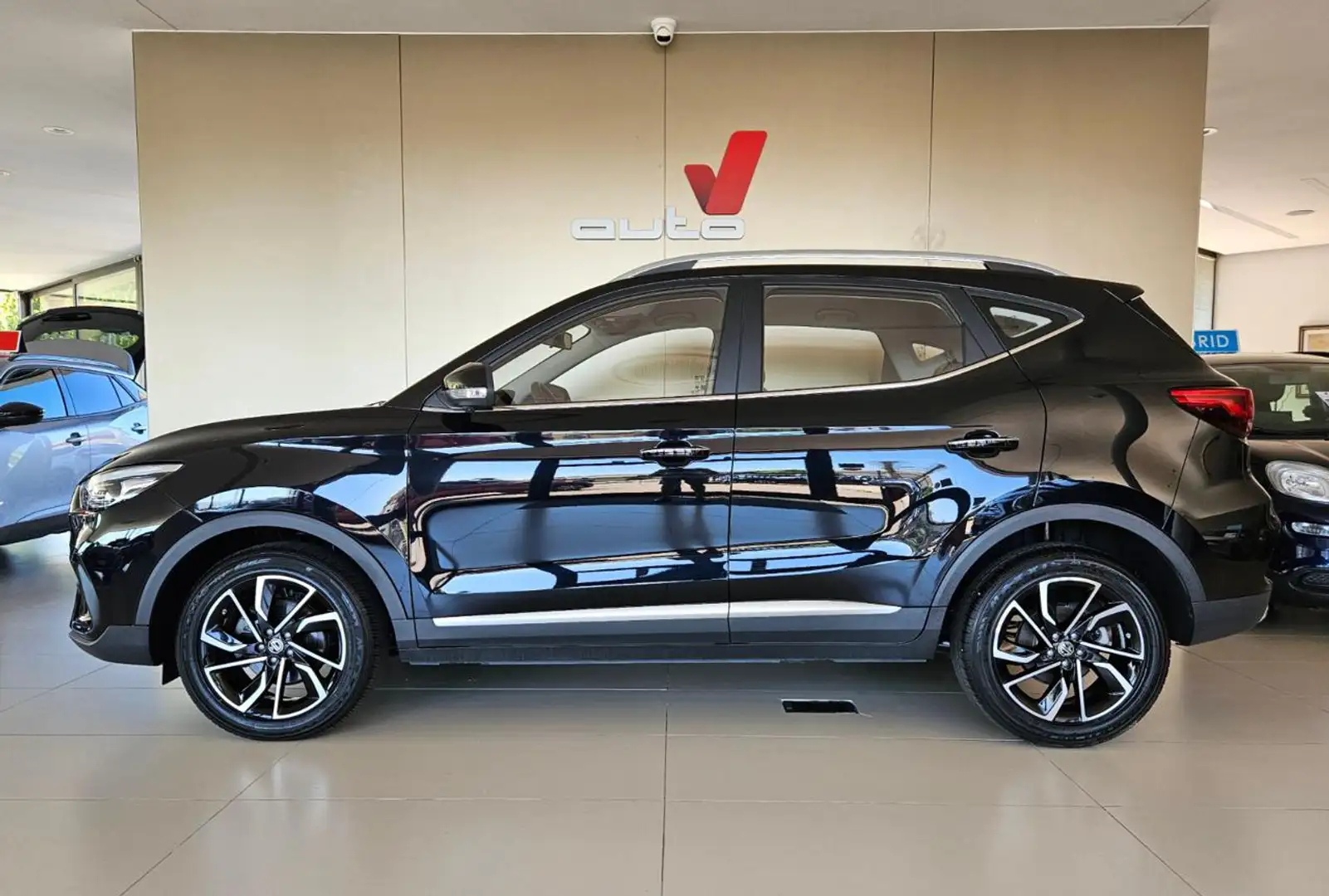 MG ZS 1.5 VTi-tech Luxury+TELECAM 360+CARPLAY+FARI LED Nero - 1