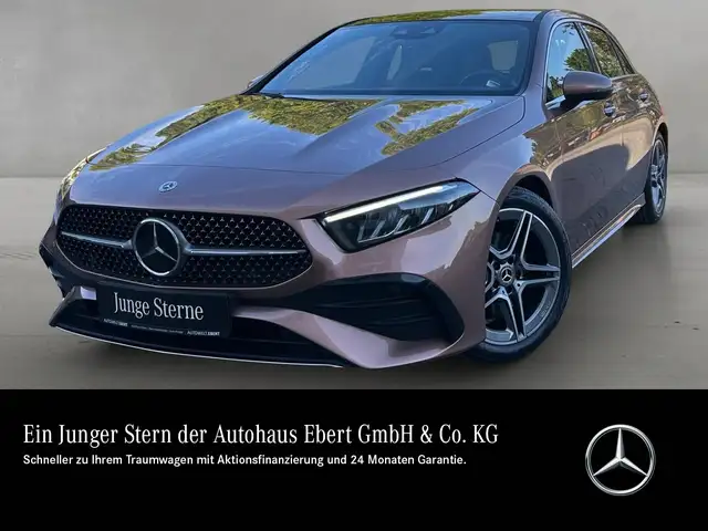 Mercedes-Benz A 200 d AMG+ Kamera KeyGo LED Pano DISTRO Ambien