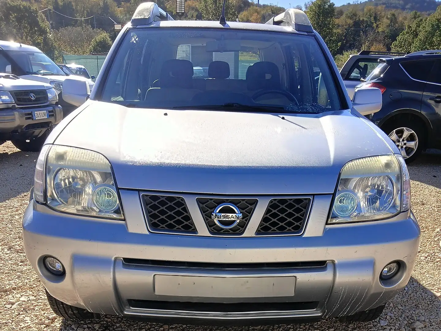 Nissan X-Trail X-Trail 2.2 dci Skipower FL Silber - 1