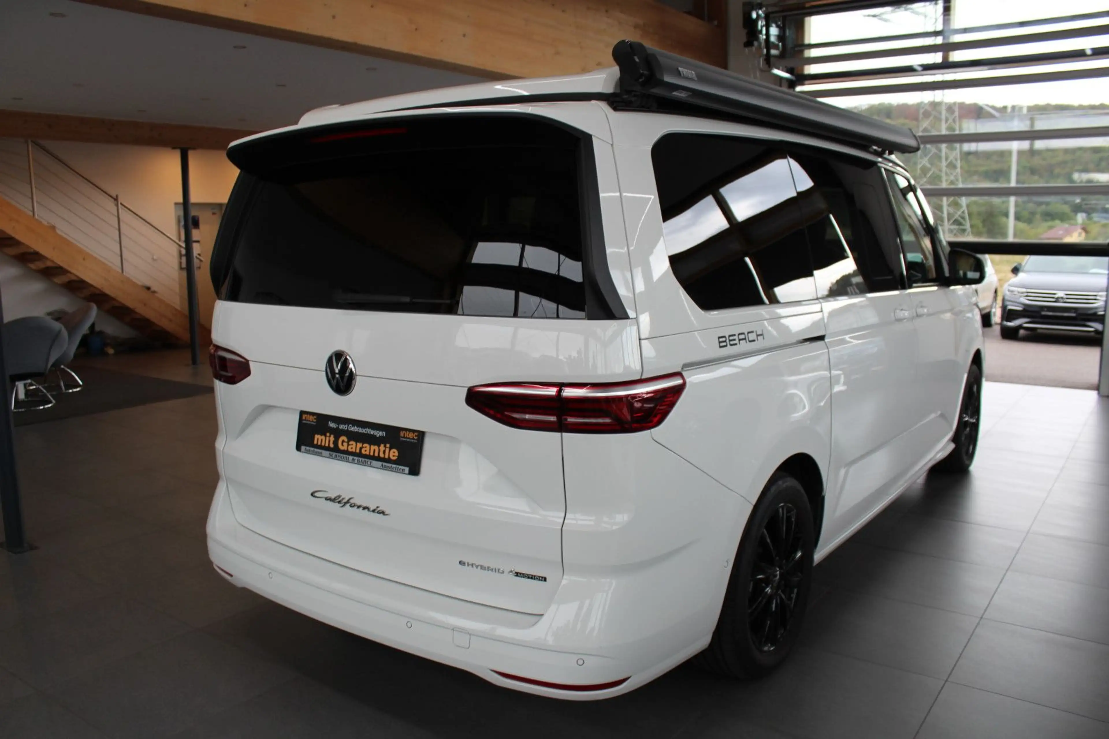 Volkswagen T7 California eHybrid 4MOTION Beach Tour — photo 4