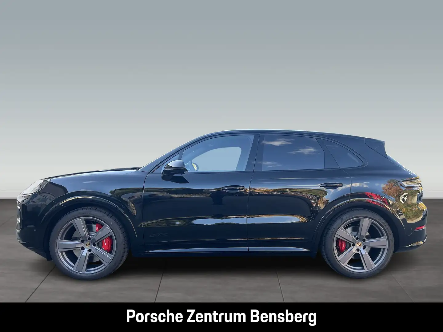 Porsche Cayenne GTS Schwarz - 2
