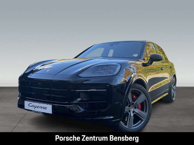 Imagine Porsche Cayenne GTS