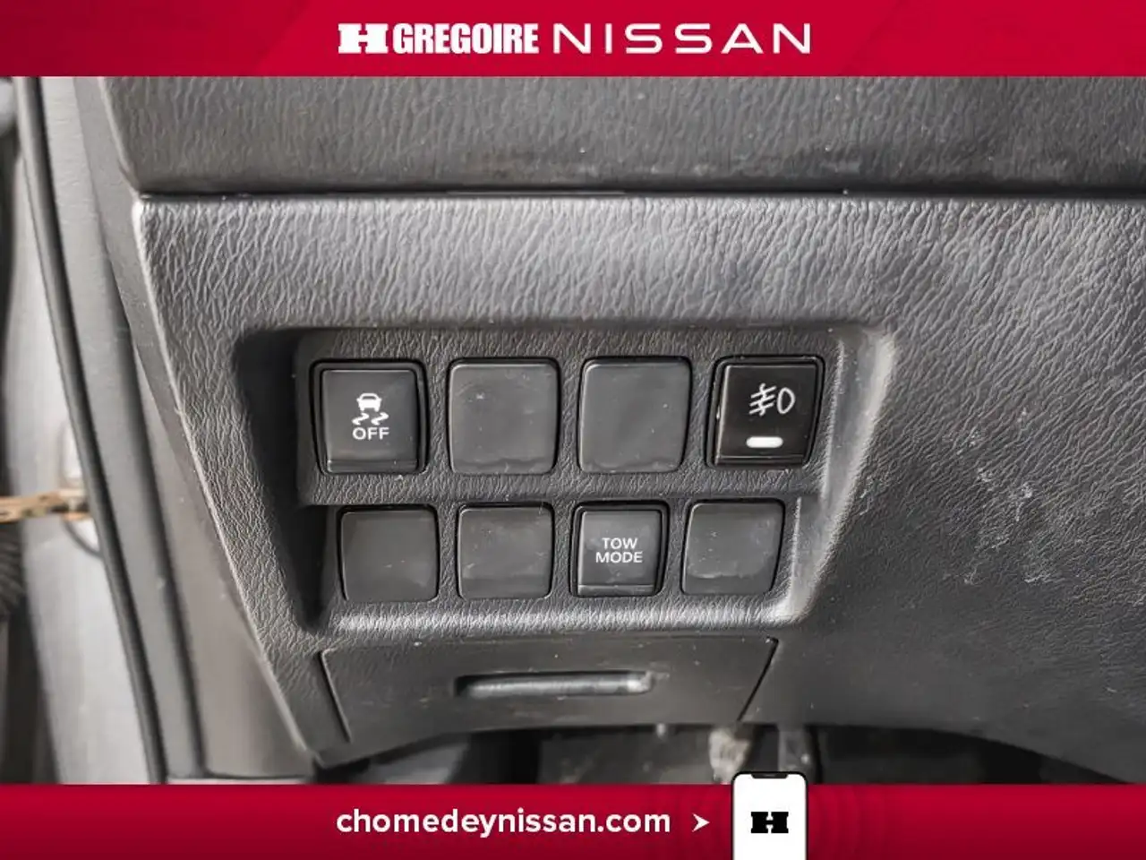 Nissan Pathfinder снимка Nissan Pathfinder