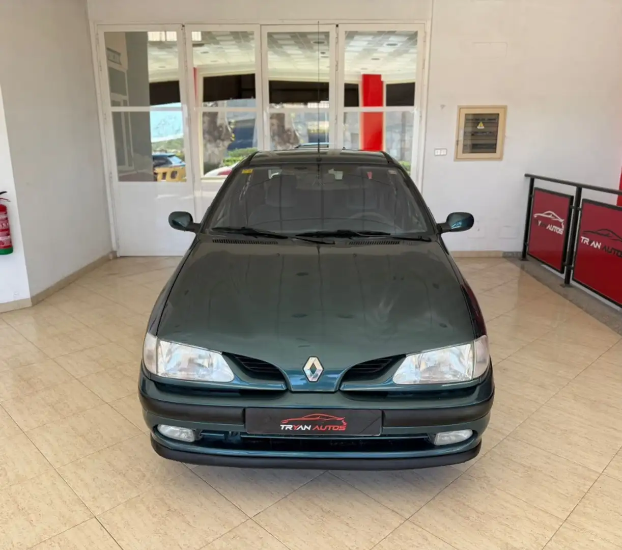 Renault Megane 1.9dTi RTE Verde - 2