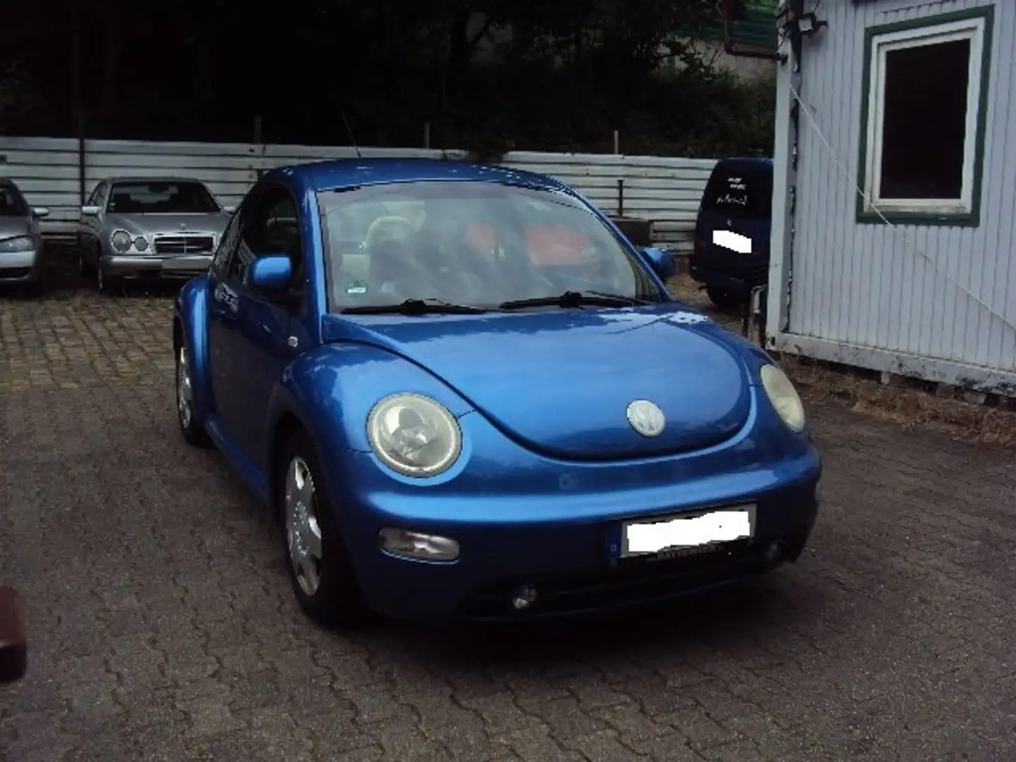 Volkswagen New Beetle 2.0,Klima,Tüv 11-2026. Blau - 1