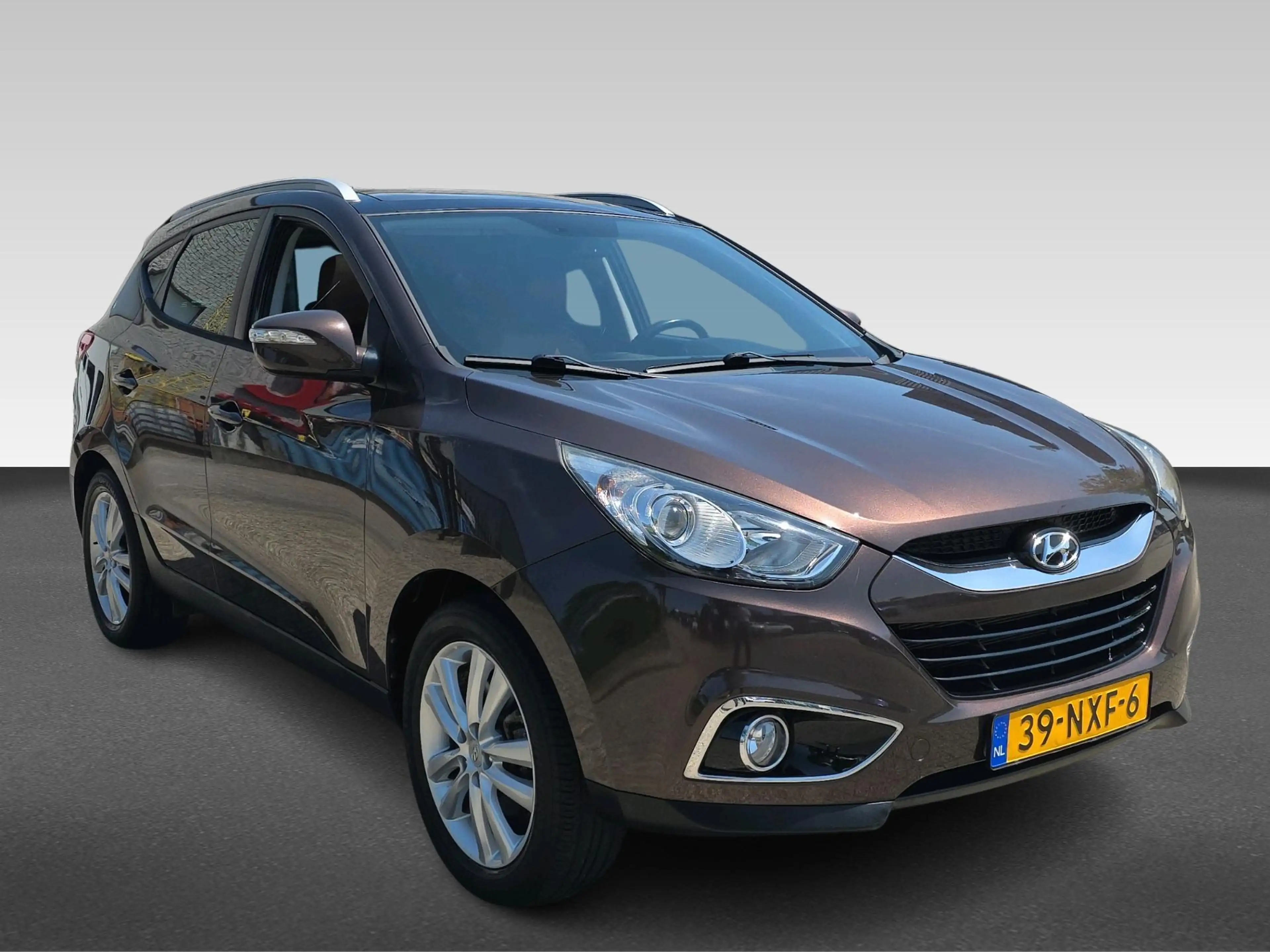 Hyundai iX35 2.0i 4WD i-Catcher — photo 8