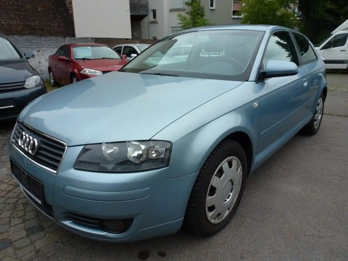 Audi A3 1.6 Attraction Automatik Scheckh. 1.Hand Blau - 1