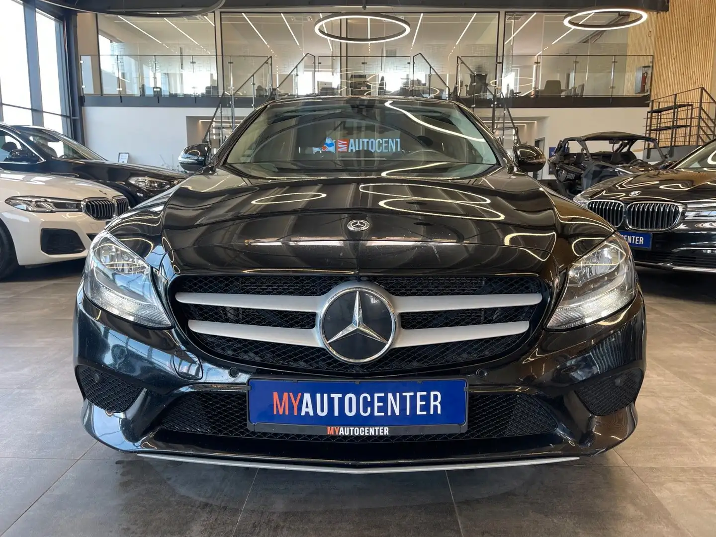 Mercedes-Benz C 220 d 4Matic *1.HAND*19%MW*NAVI*KLIMA*PDC*TEMP Schwarz - 2