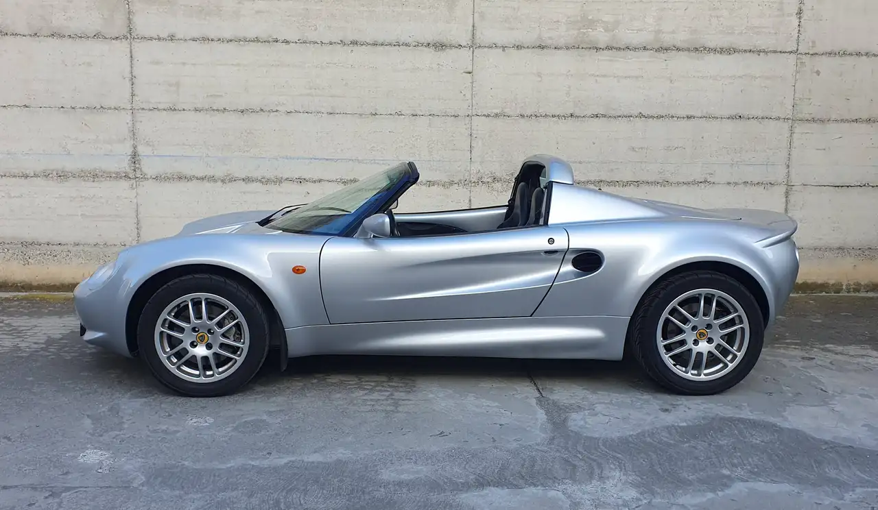 Lotus Elise 1.8, foto 2