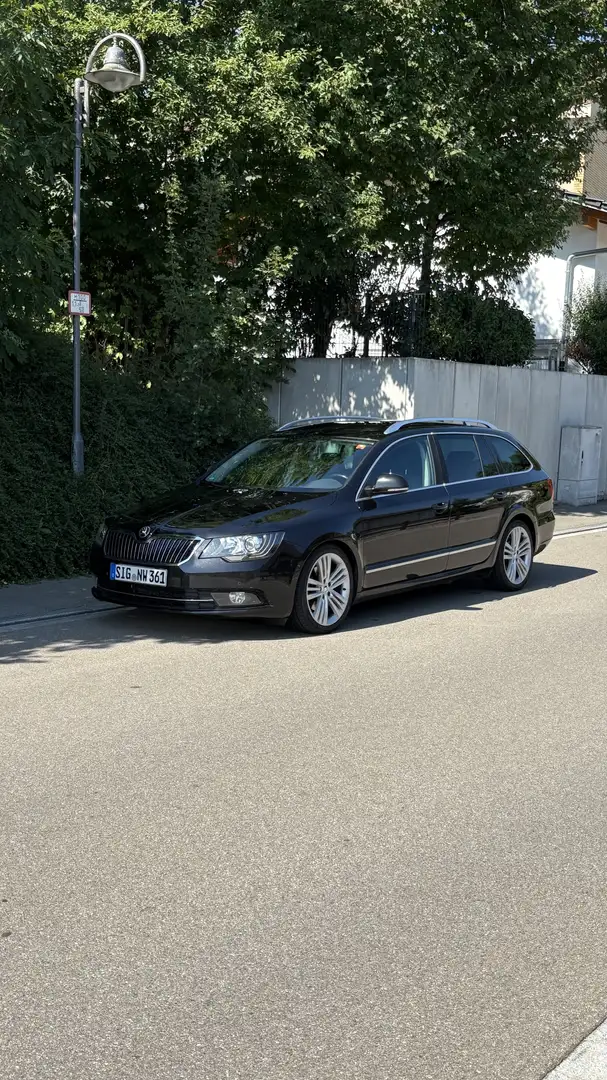 Skoda Superb Combi 2.0 TDI Green tec 4x4 DSG Standheizung - 1