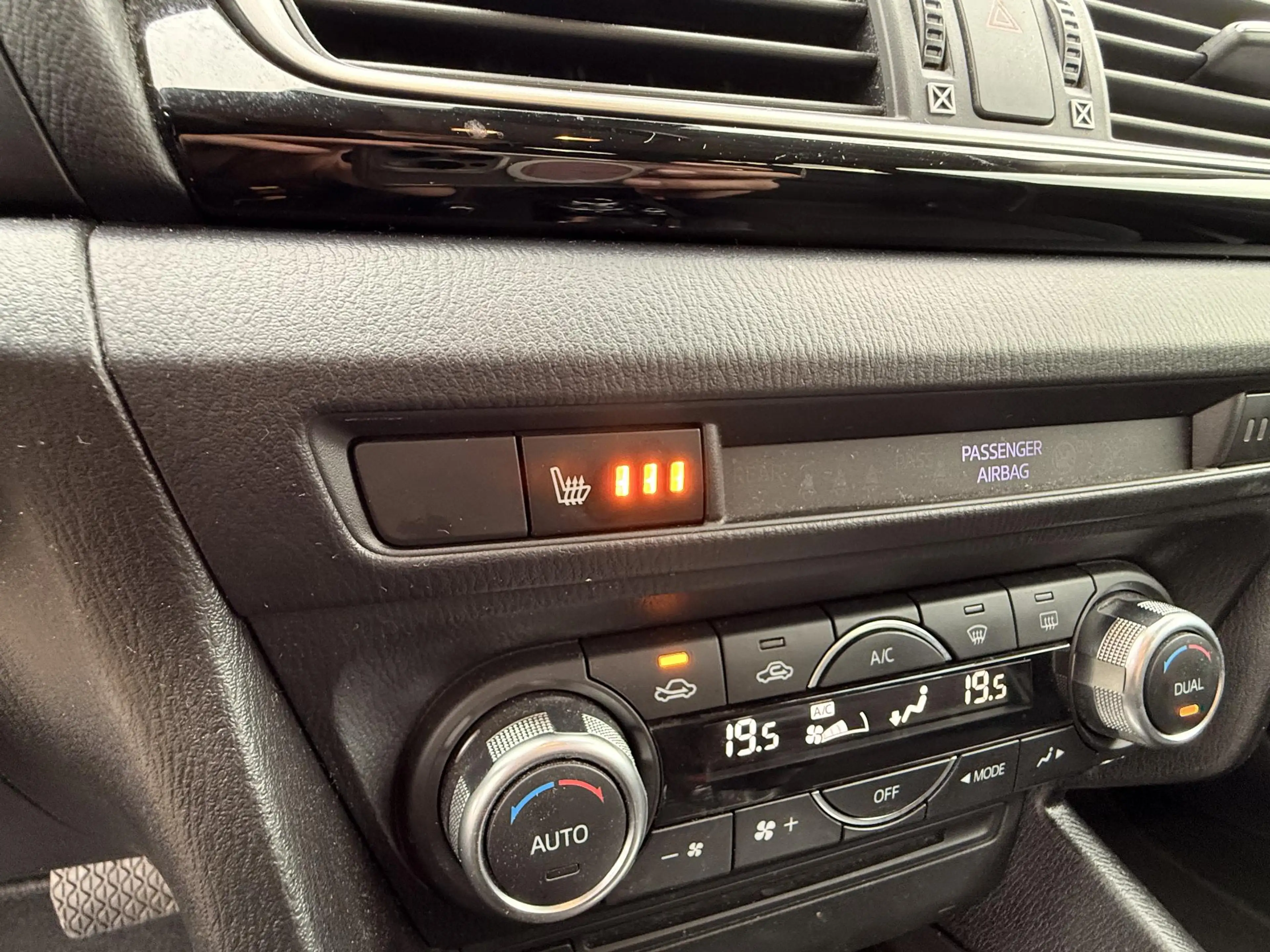 Mazda 3 2.0 TS AUTOMAAT | CARPLAY | CAMERA | CRUISE — photo 28