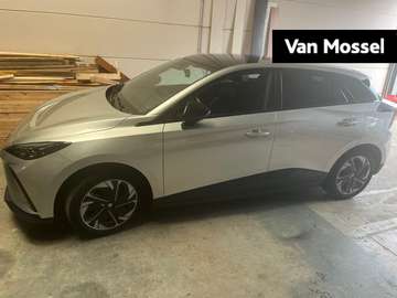 Long Range Luxury 64 kWh | Navi | Led Koplampen |