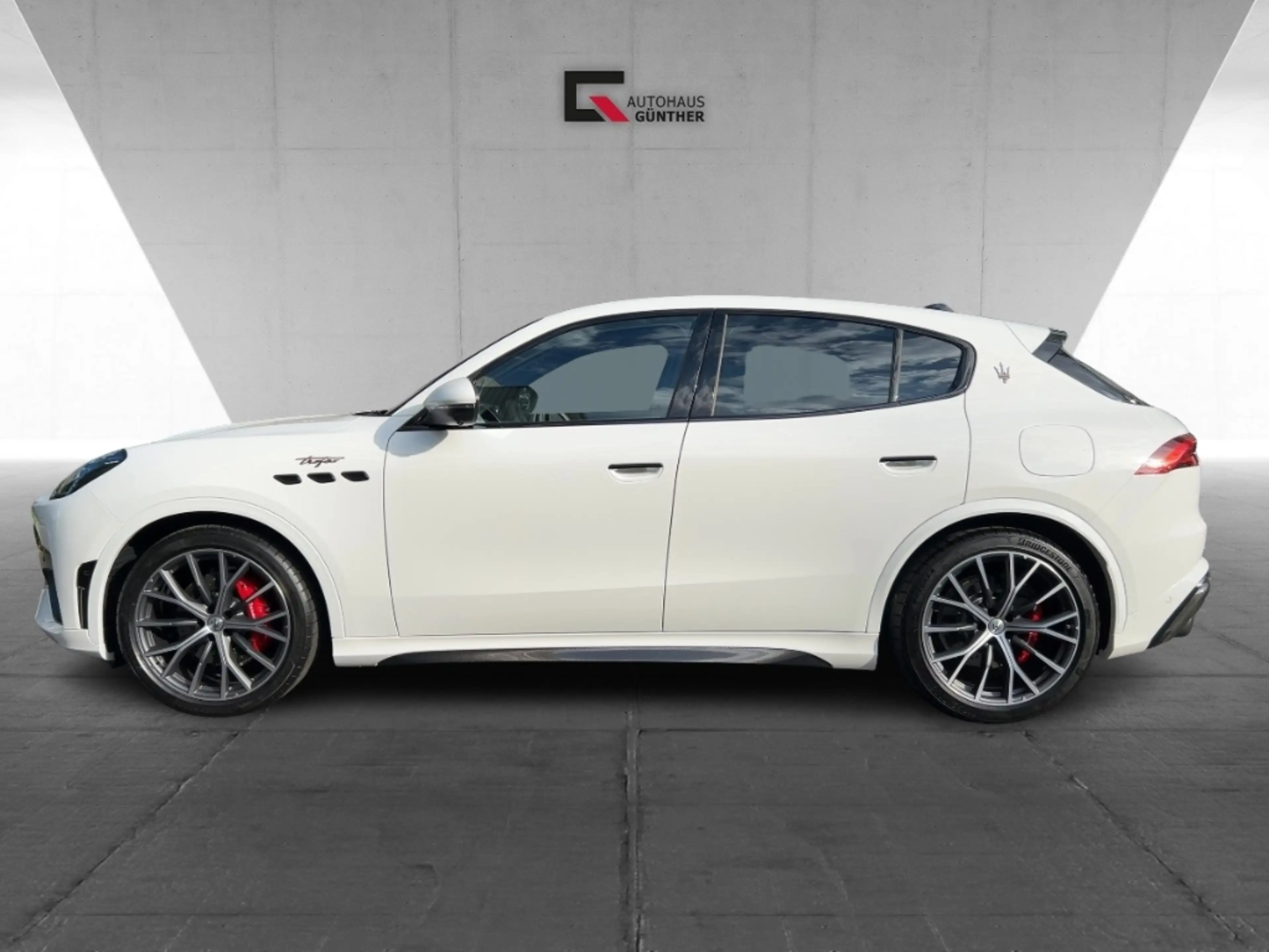 Maserati Grecale Trofeo MY27 AWD 530PS-FACELIFT-NEU-Voll — photo 2