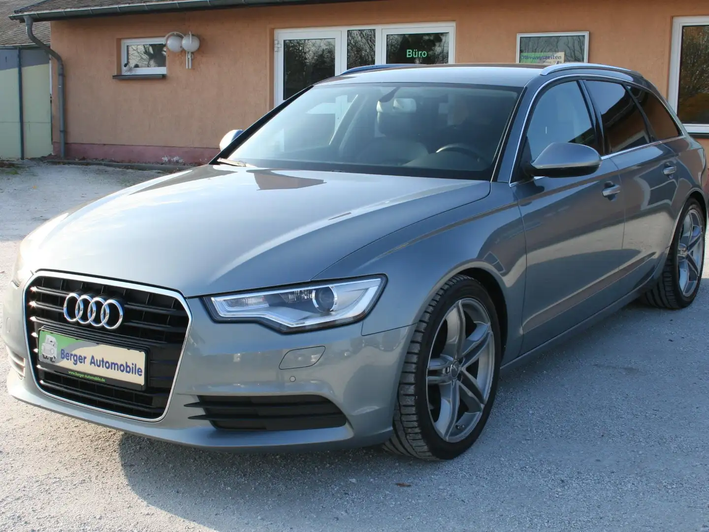 Audi A6 Avant 2.0 TDI Multitronic *Leder*Navi*Xenon* Grau - 2