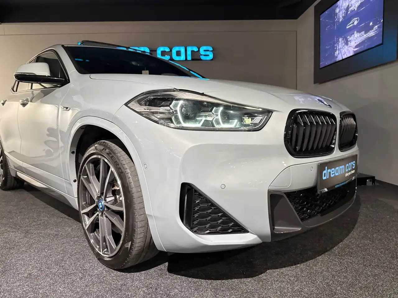 BMW X2 xDrive25e PHEV Aut. / M Sportpaket / Panoramadach Bild 15