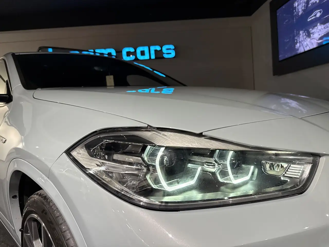 BMW X2 xDrive25e PHEV Aut. / M Sportpaket / Panoramadach Bild 14
