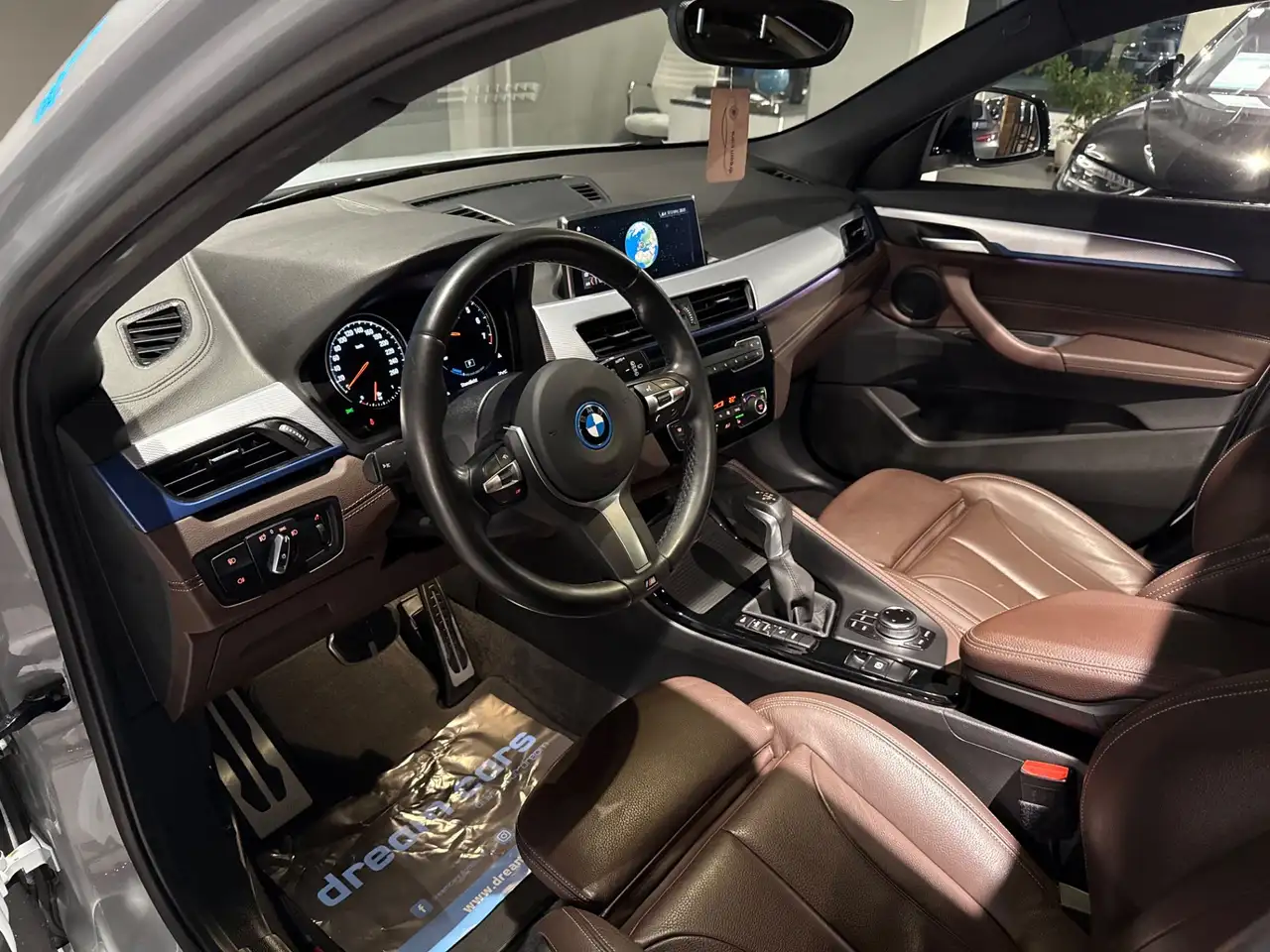 BMW X2 xDrive25e PHEV Aut. / M Sportpaket / Panoramadach Bild 19