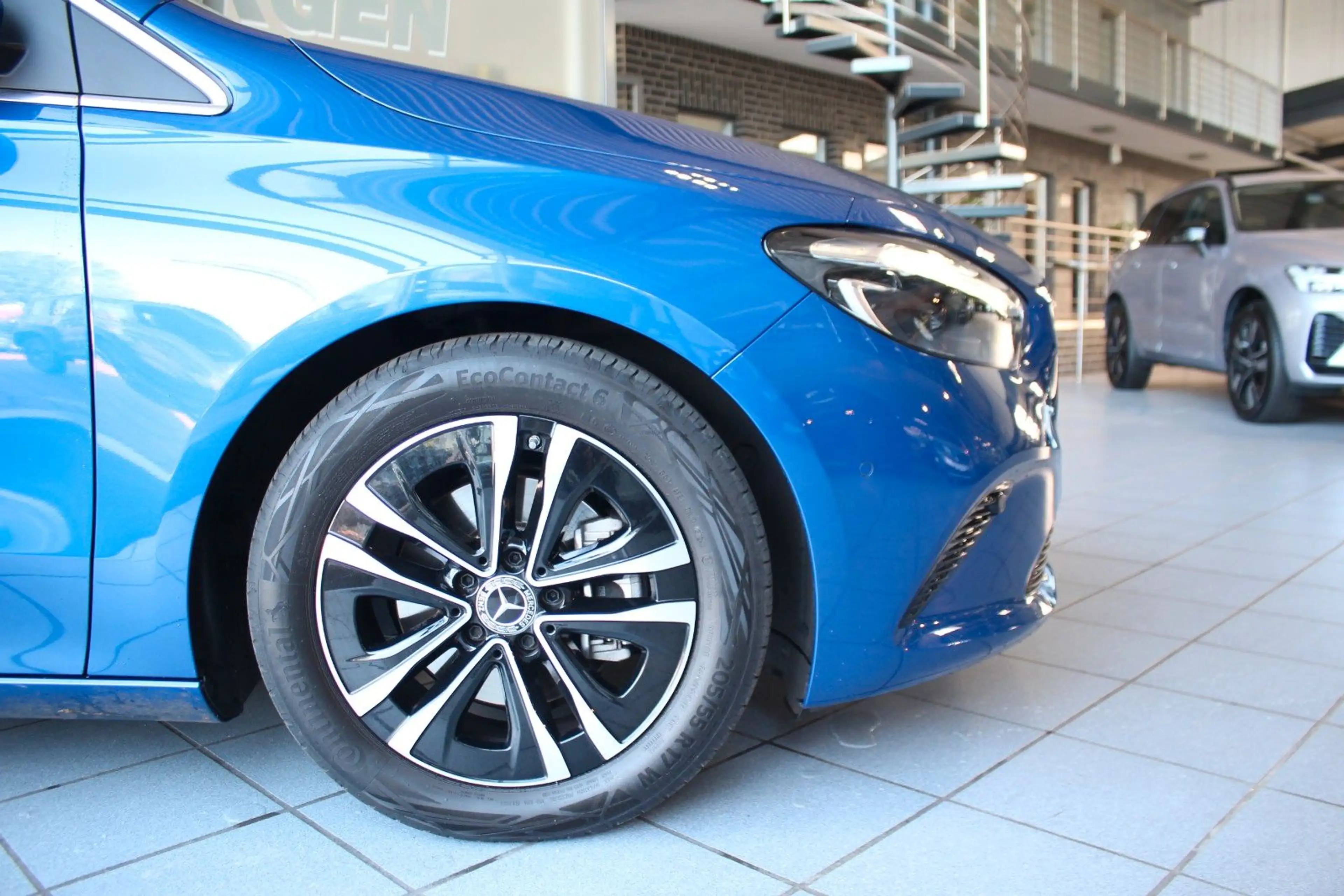 Mercedes-Benz B 200 Pregressive Advanced Navi Kamera LED ACC — photo 4