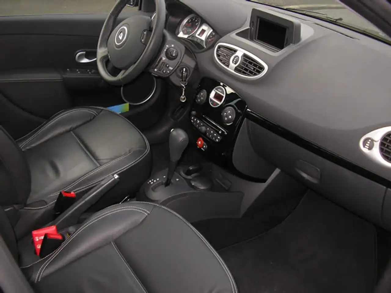 Renault Clio III dCi 75