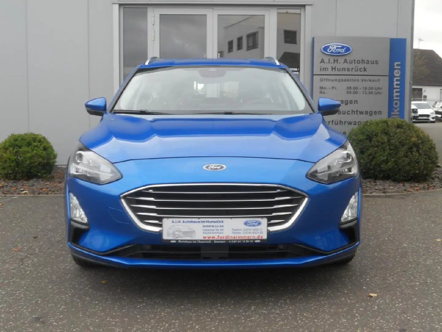 Ford Focus Titanium Blau - 2