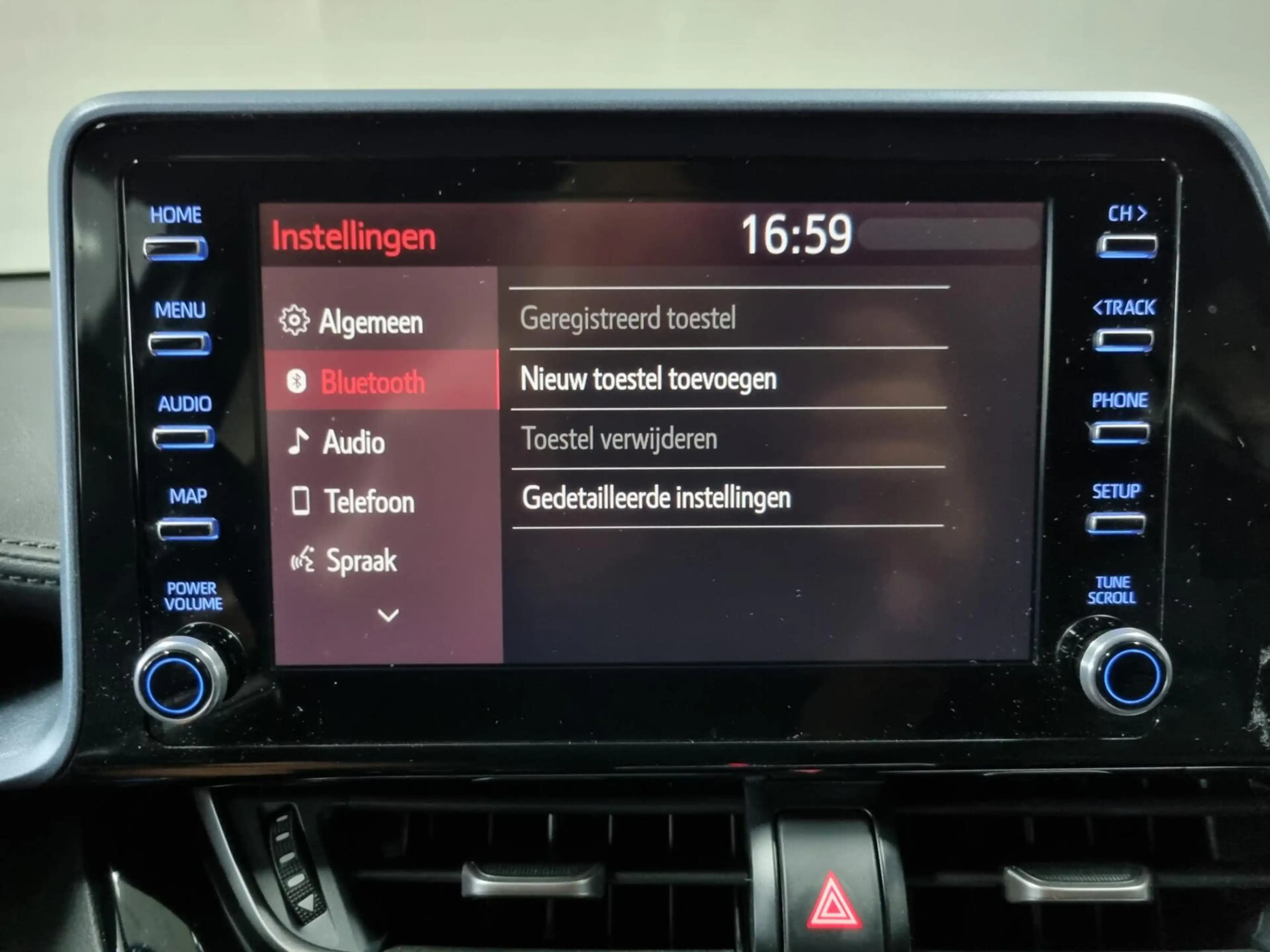 Toyota C-HR 2.0 Hybrid Style Bi-Tone / BSM / PDC — photo 45