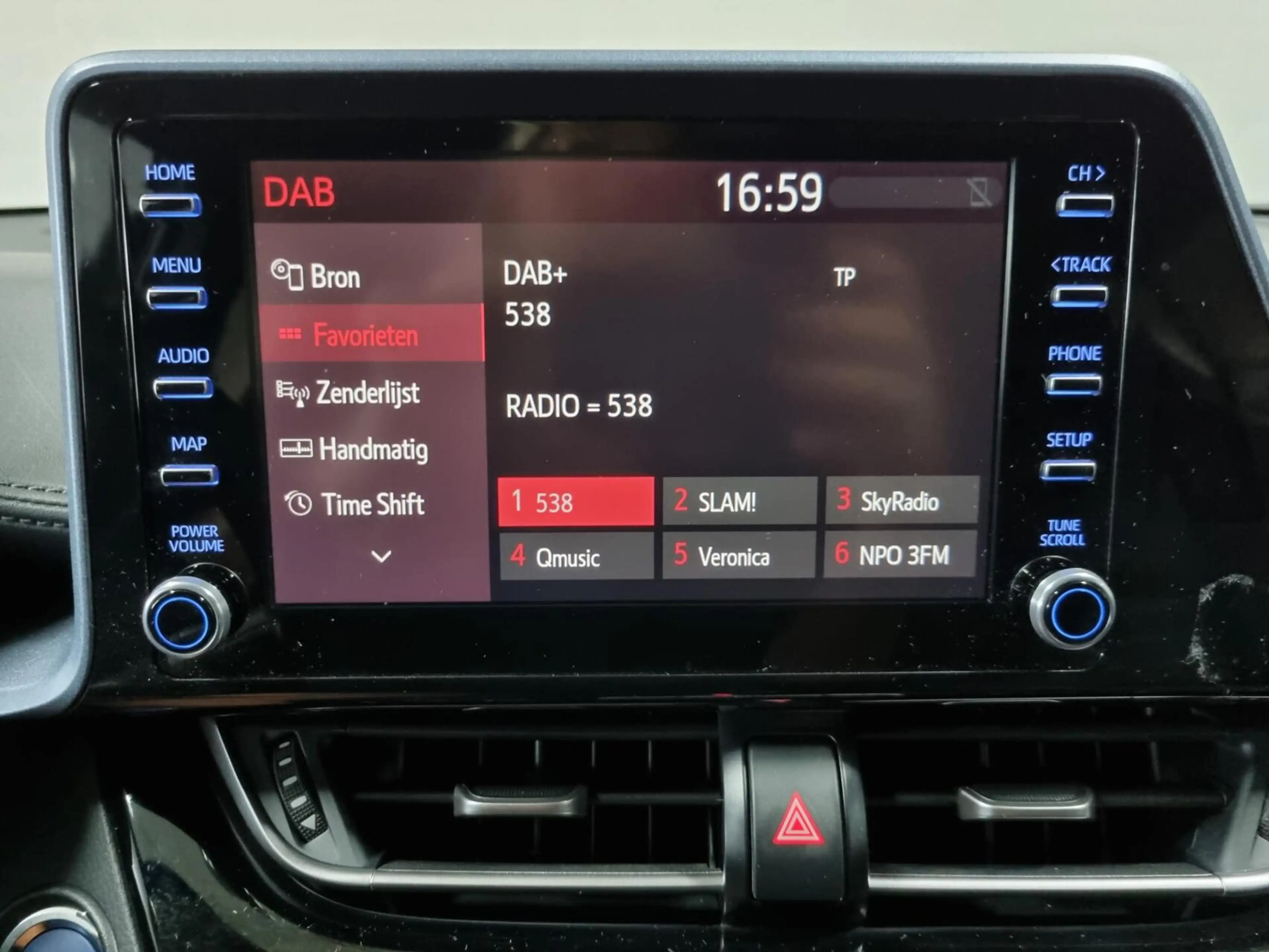 Toyota C-HR 2.0 Hybrid Style Bi-Tone / BSM / PDC — photo 43