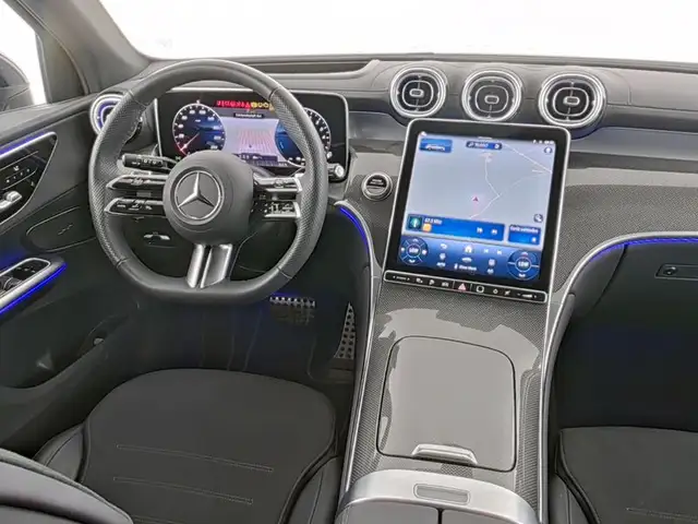 Mercedes-Benz GLC view 7