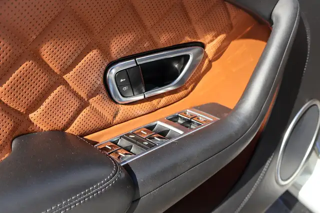 Bentley Continental view 13