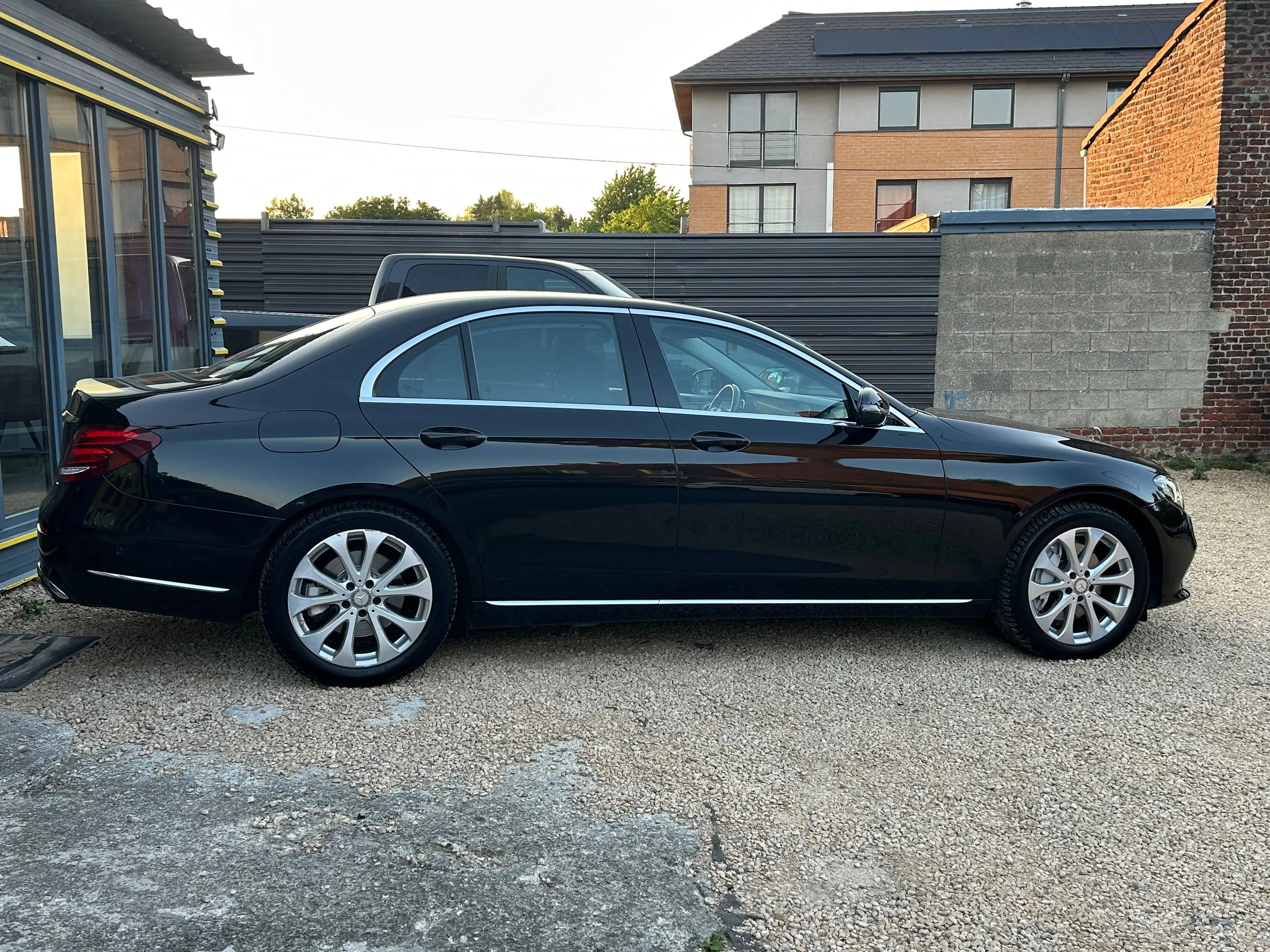 Mercedes-Benz E 350 E 350 d ( TVAC%21) — photo 12