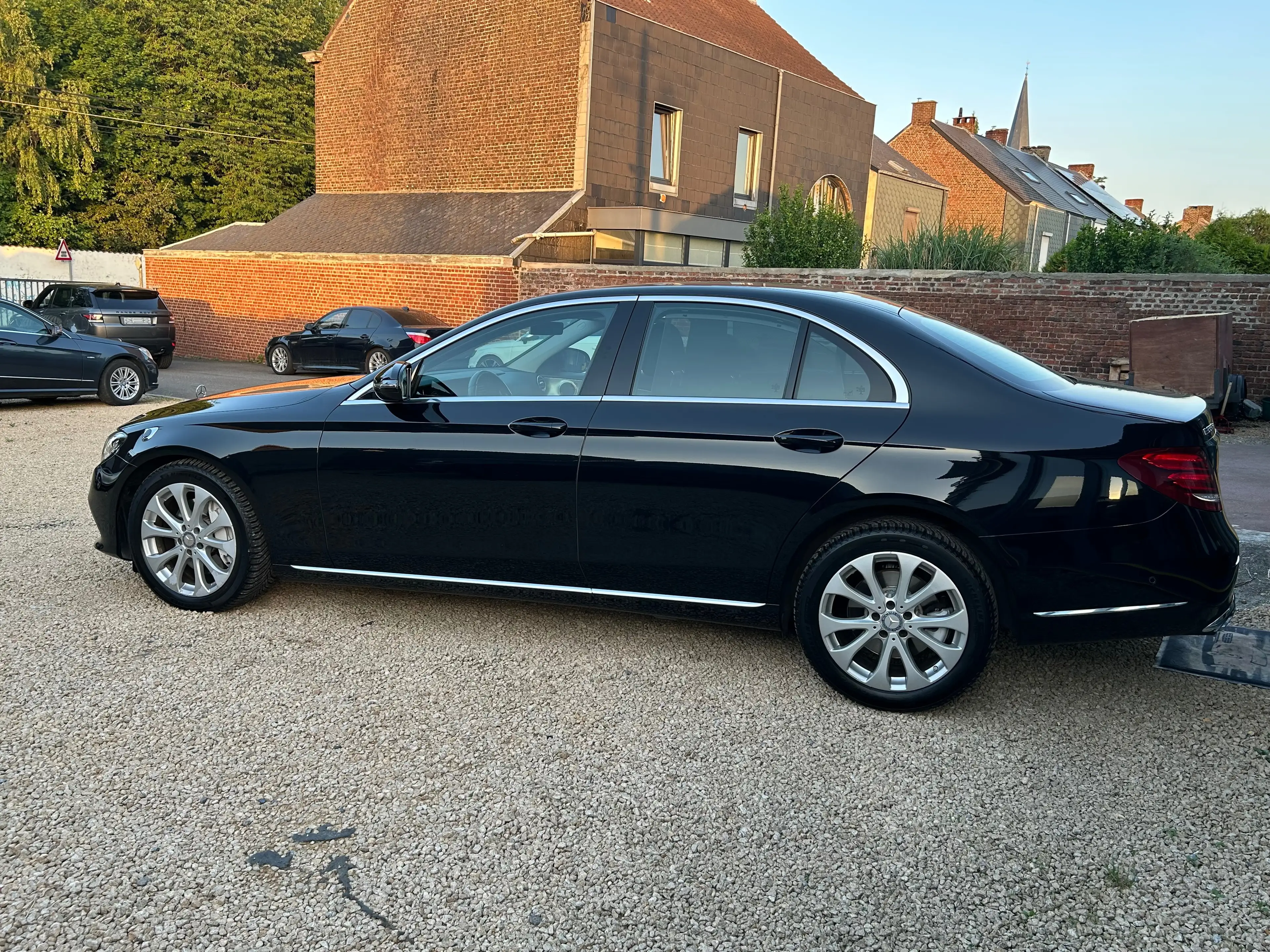 Mercedes-Benz E 350 E 350 d ( TVAC%21) — photo 11