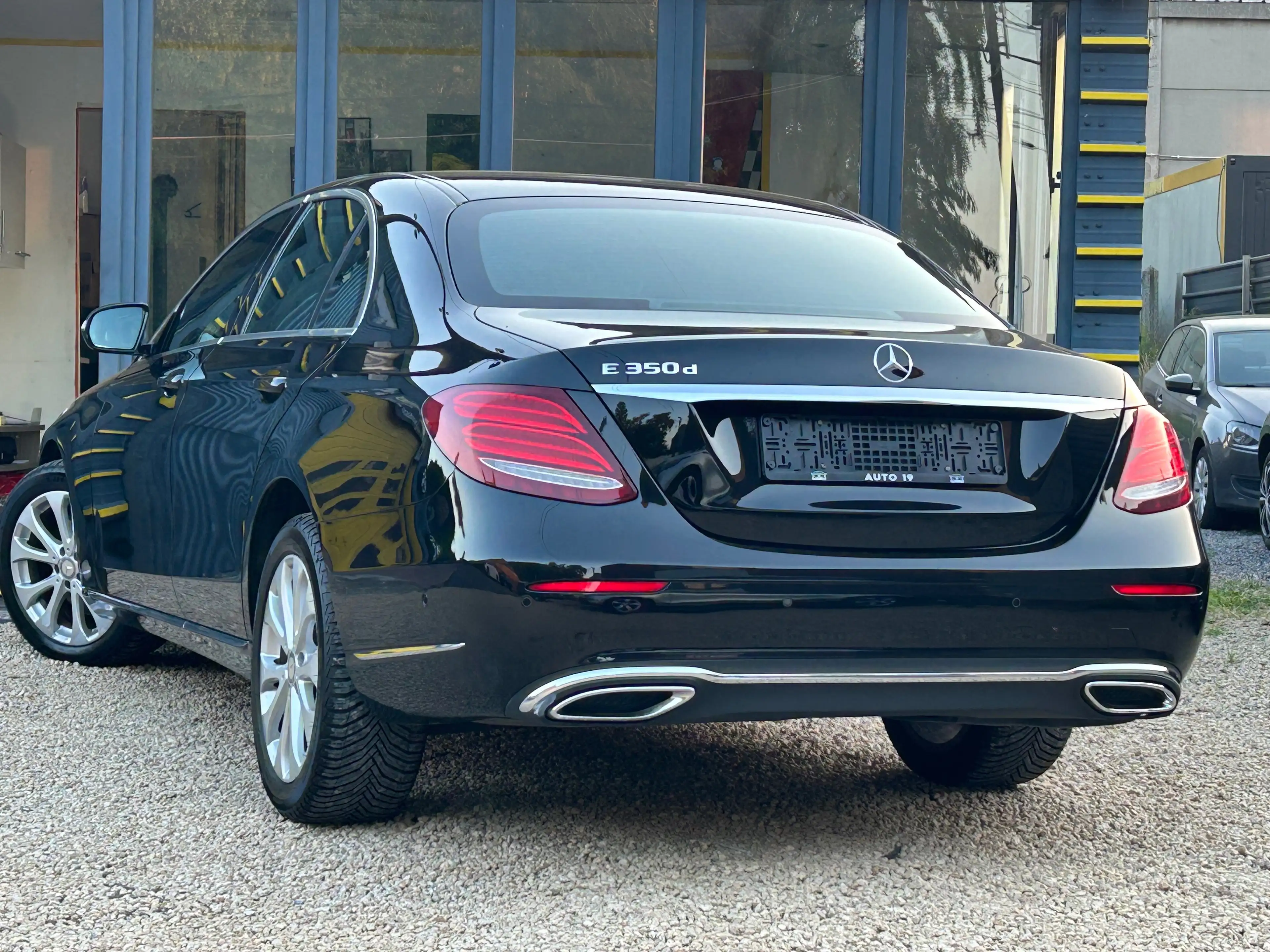 Mercedes-Benz E 350 E 350 d ( TVAC%21) — photo 7