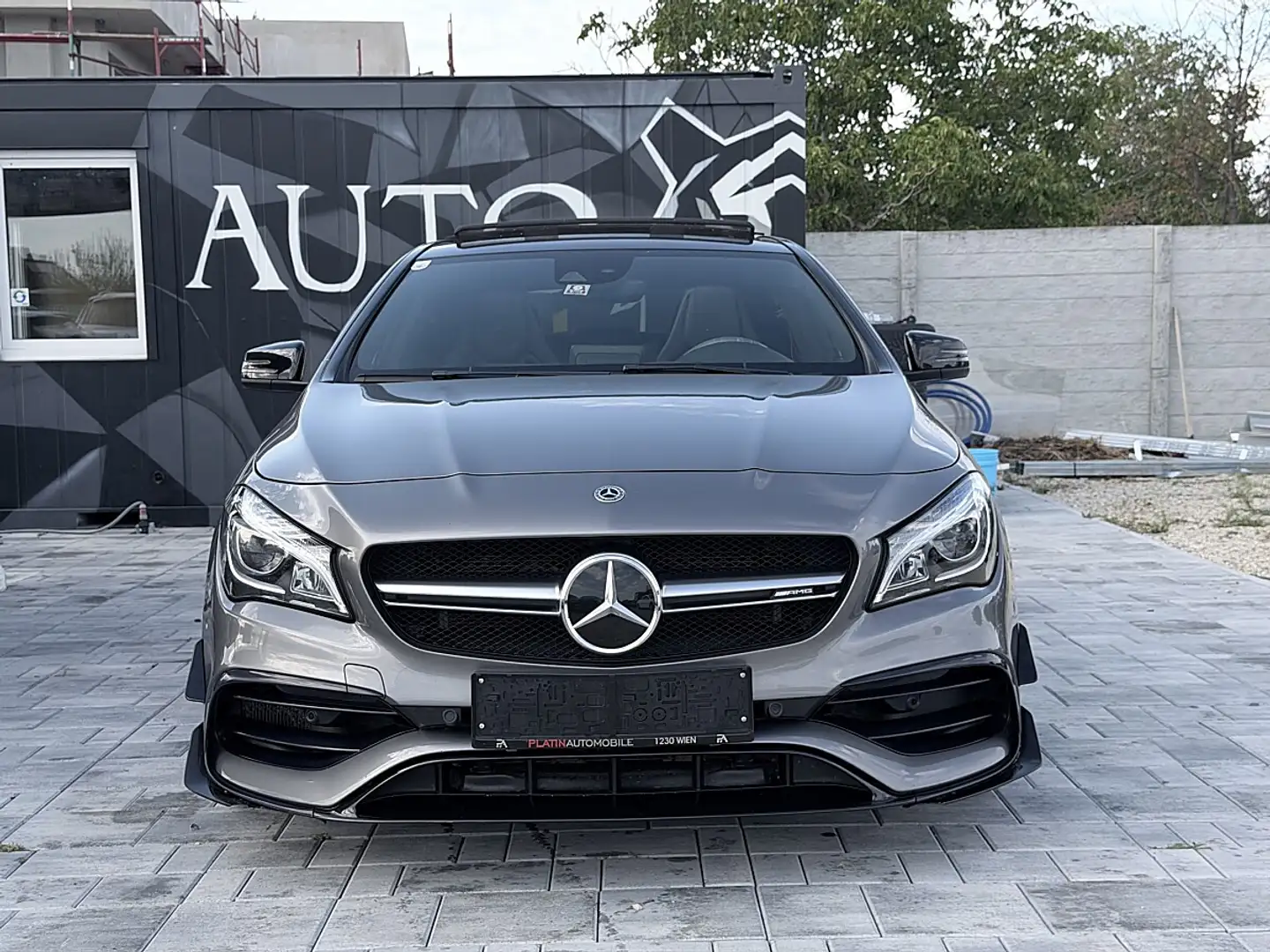 Mercedes-Benz CLA 45 AMG 4MATIC Aut. Grau - 2