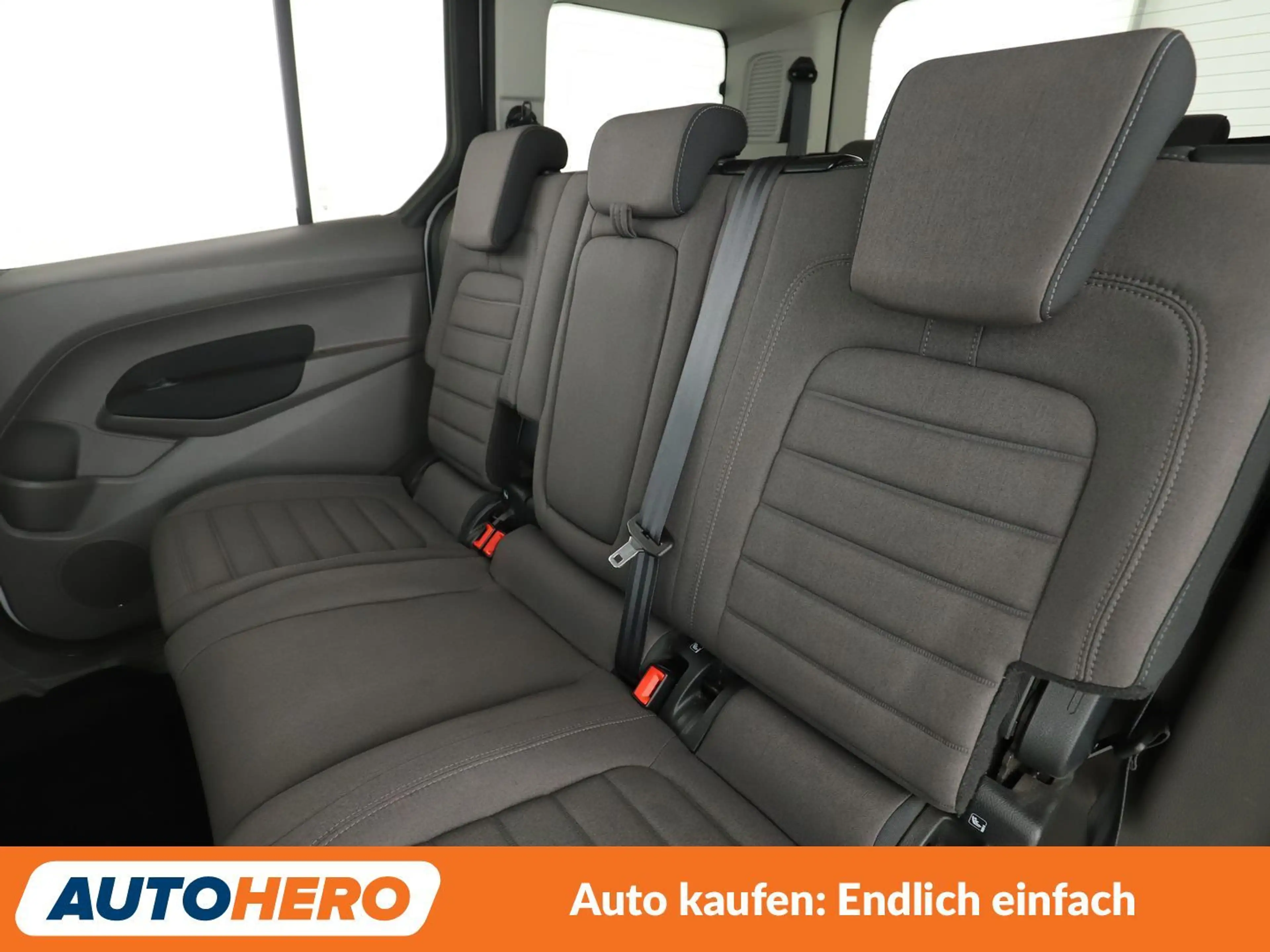 Ford Grand Tourneo 1.5 EcoBlue TDCi Titanium Aut.*NAV*ACC*CAM*PDC* — photo 14