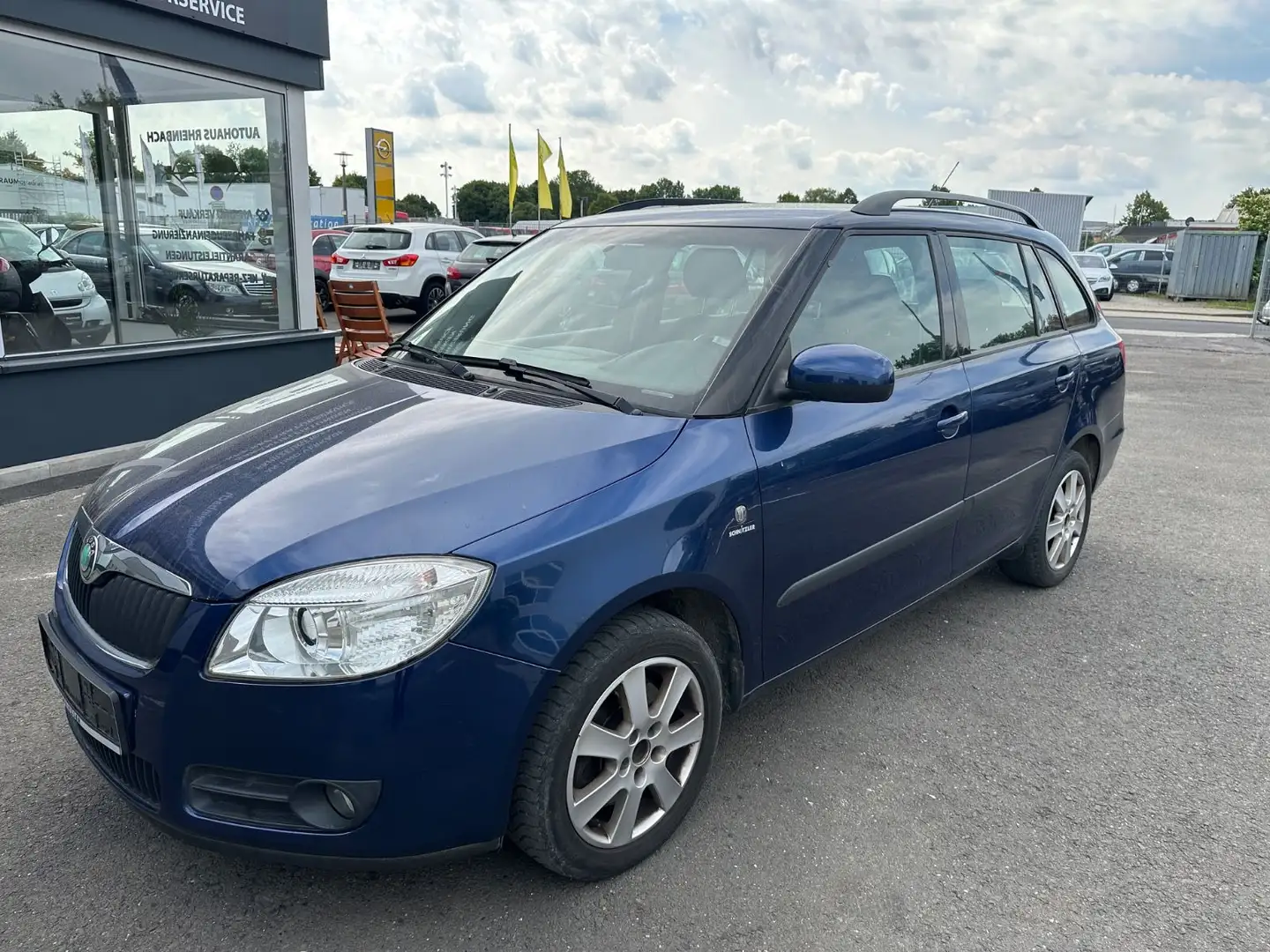 Skoda Fabia Combi 1,9 Diesel Elegance  Scheckheft Blauw - 1