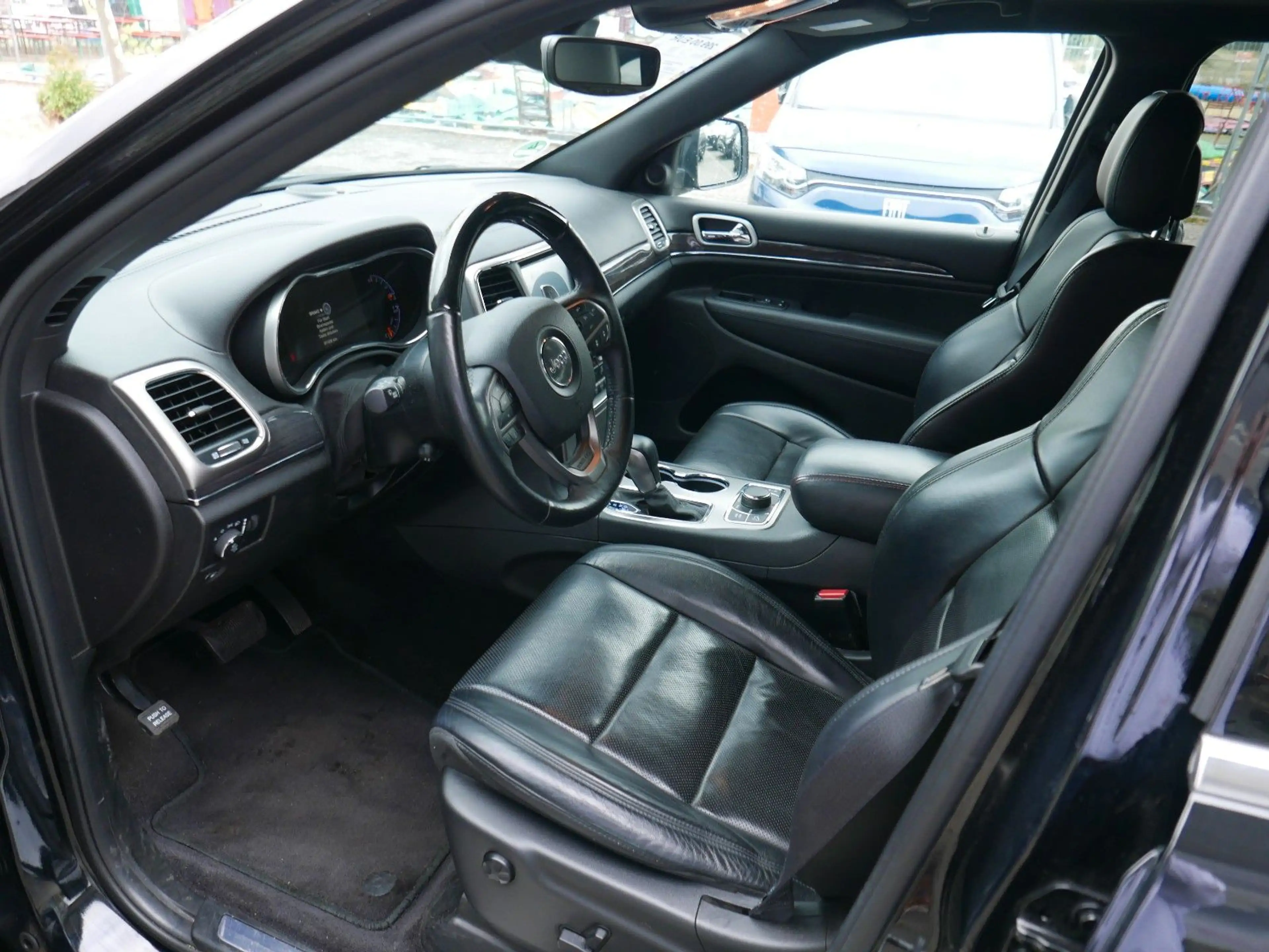Jeep Grand Cherokee 3.0l V6 MultiJet "Overland"- 3,5to — photo 5