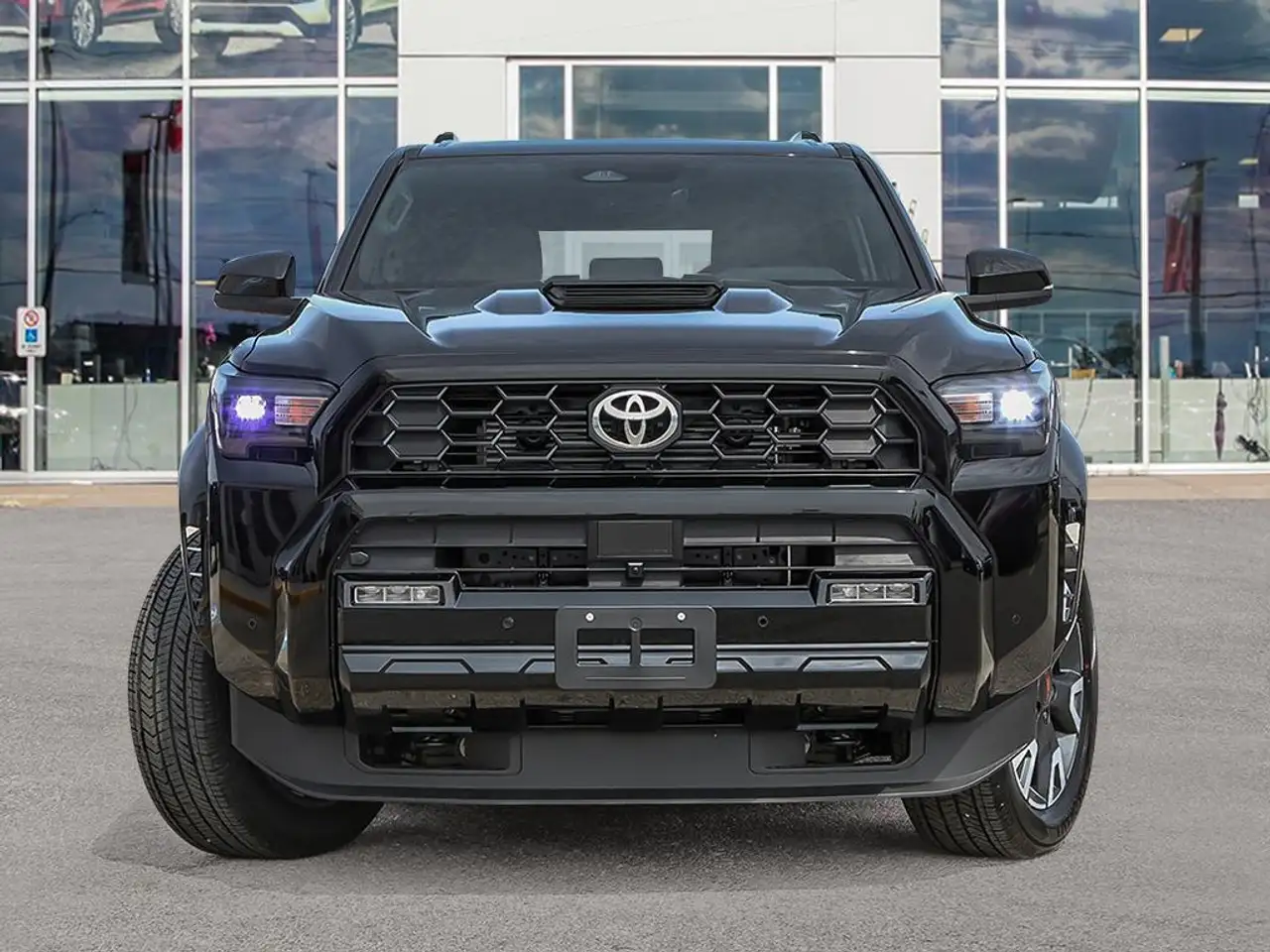 Toyota 4-Runner снимка Toyota 4-Runner