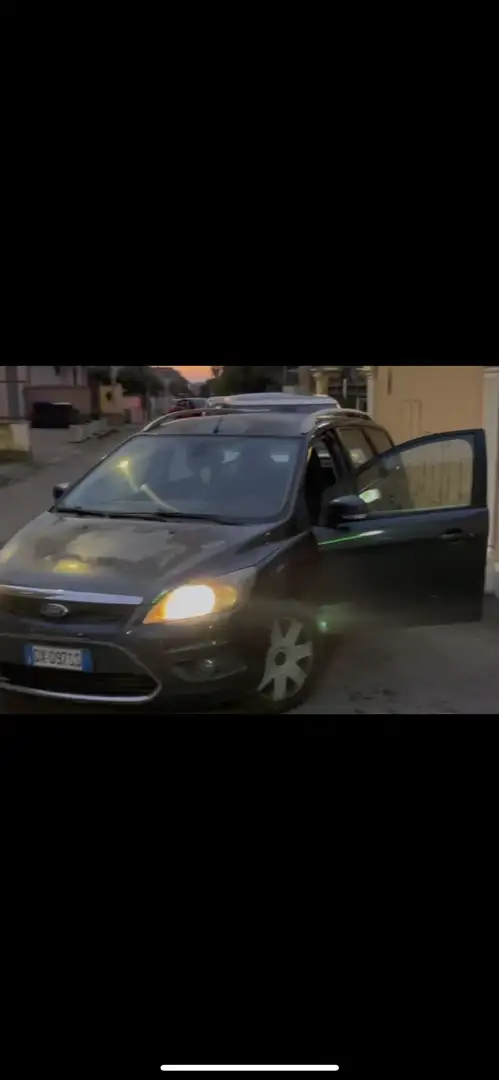 Ford Focus Style Wagon 1.6 tdci Titanium 90cv - 2