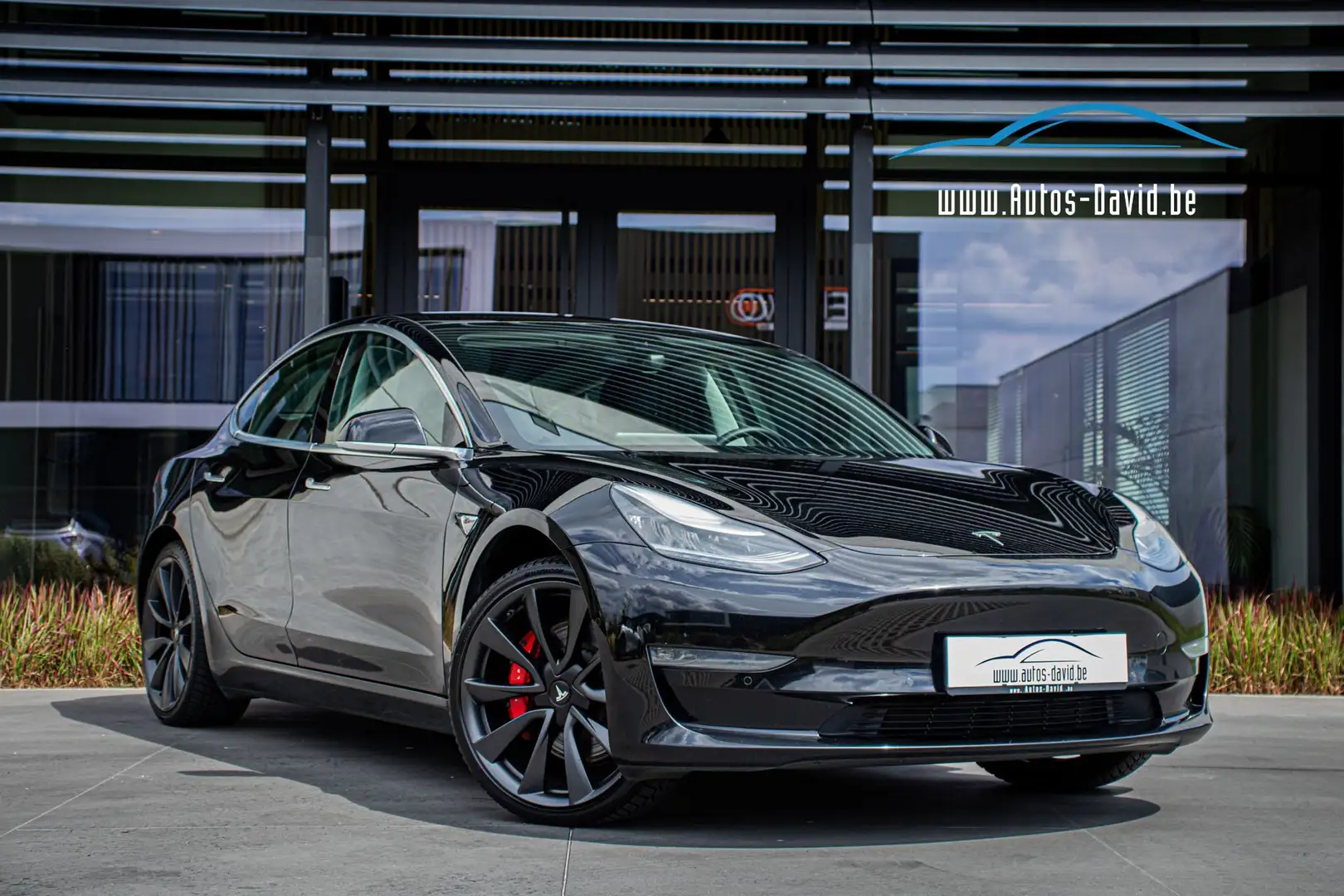 Tesla Model 3 Dualmotor Performance 512PK AWD Long-range Zwart - 1
