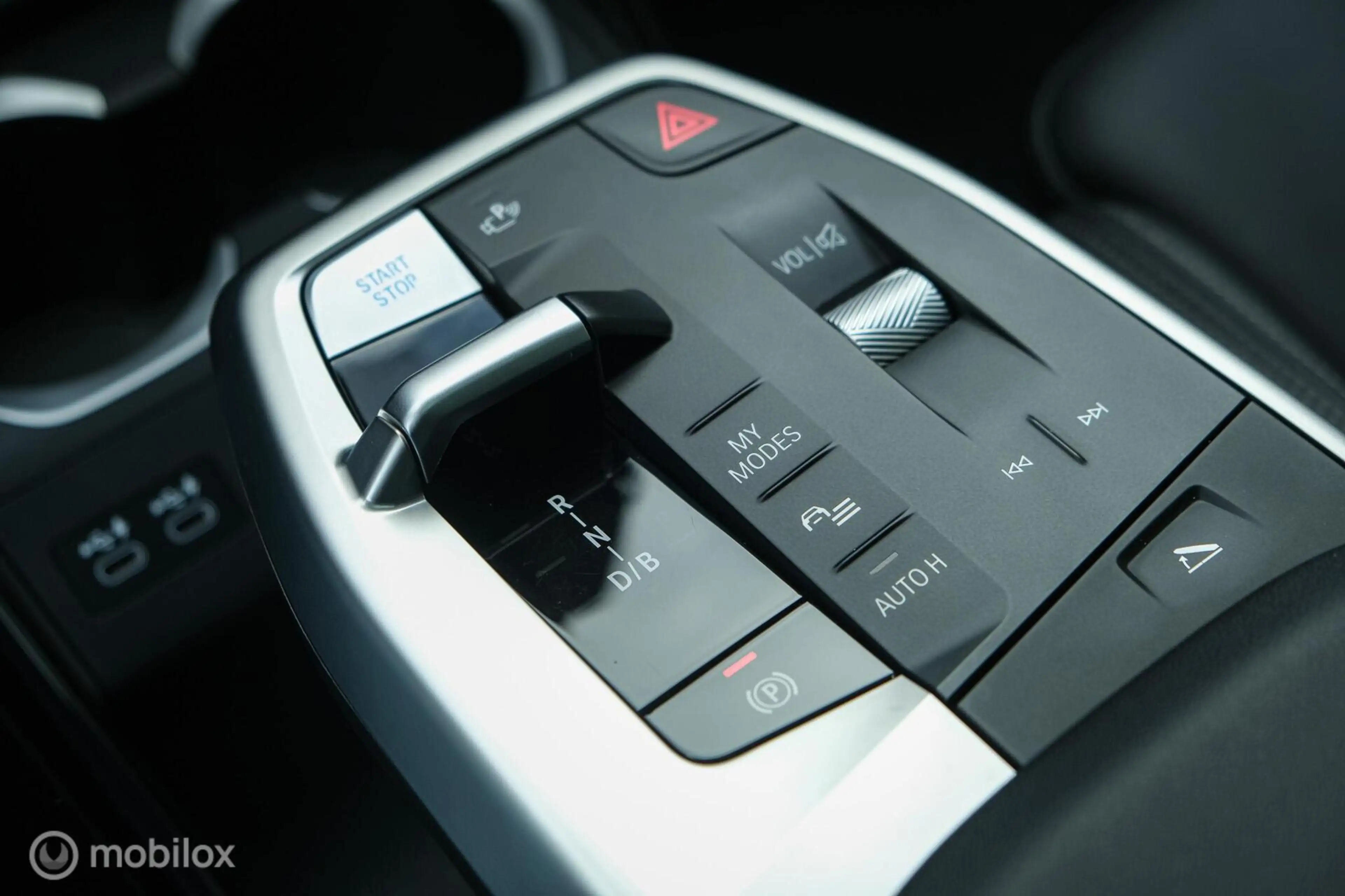 BMW iX2 eDrive20 67 kWh | 100% SOH | M-Sportpakket | Harma — photo 11