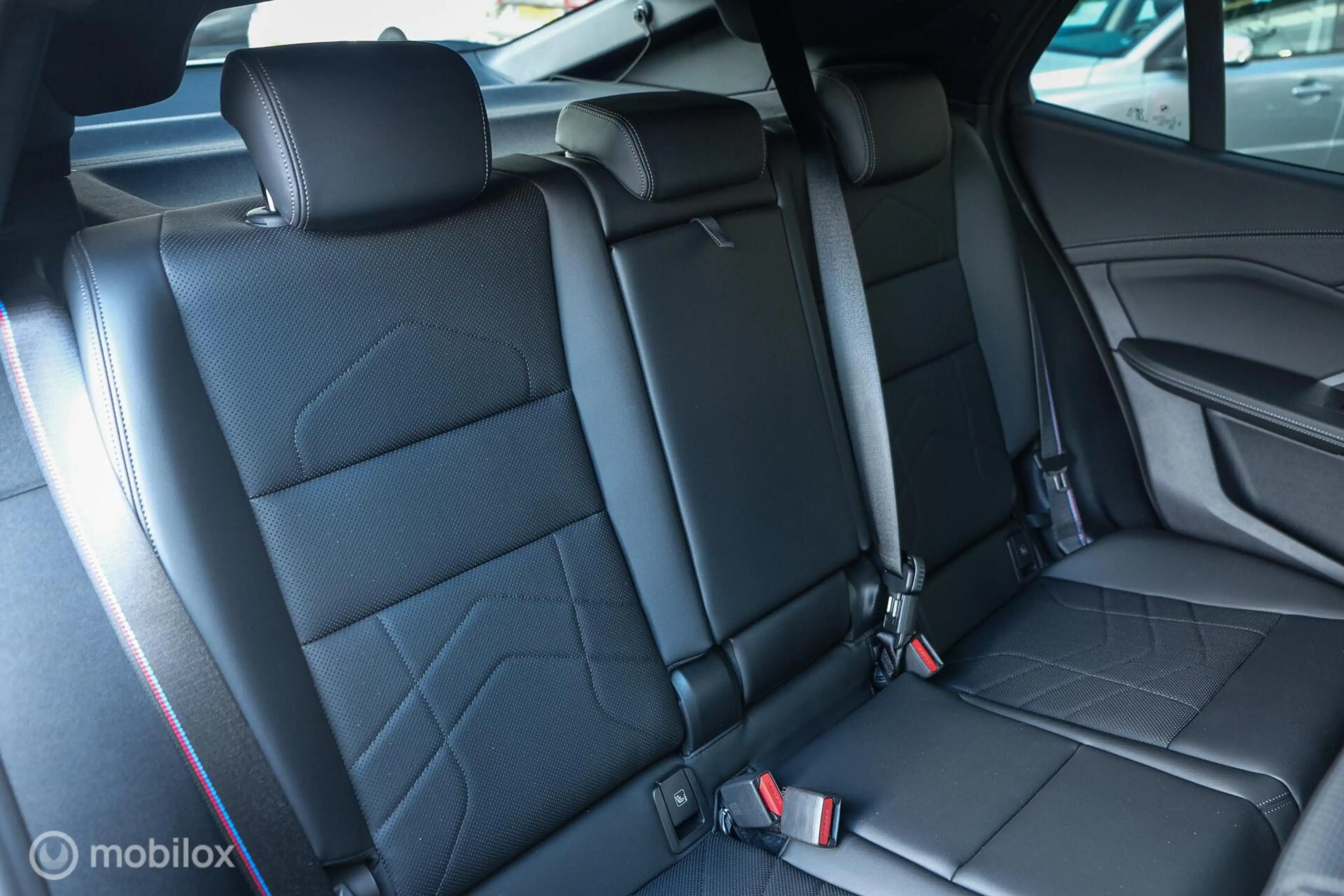 BMW iX2 eDrive20 67 kWh | 100% SOH | M-Sportpakket | Harma — photo 9