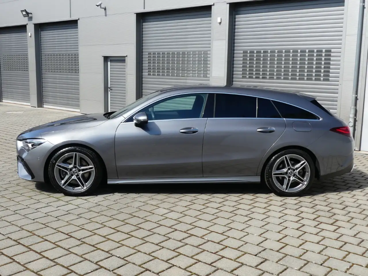 Mercedes-Benz CLA 200 SHOOTING BRAKE AMG LINE NAVI KAMERA SHZ 6
